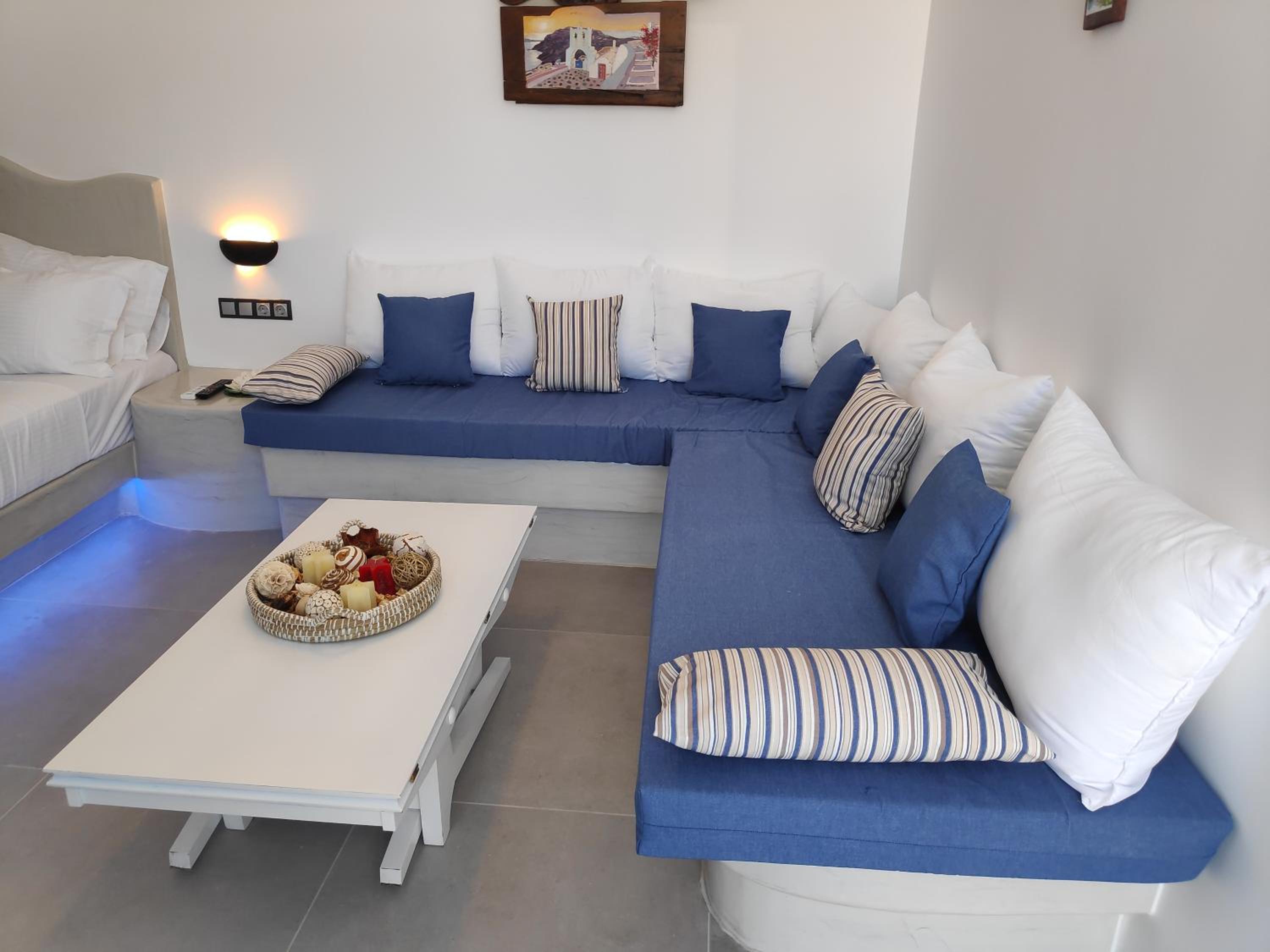 SANTOXENIA Studio Dirmelas view 2
