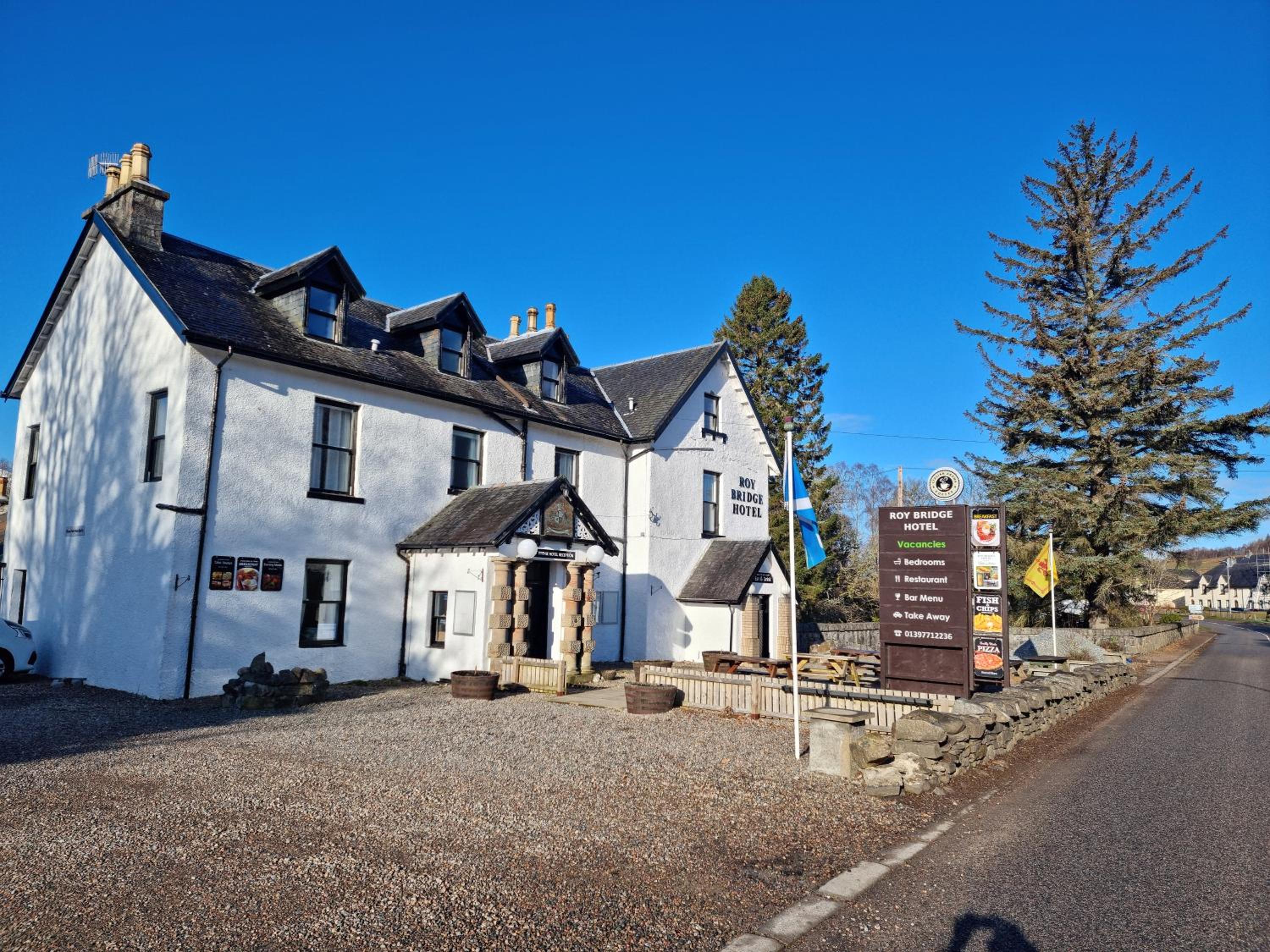 Fort William Vacations - Roy Bridge Hotel - Property Image 1