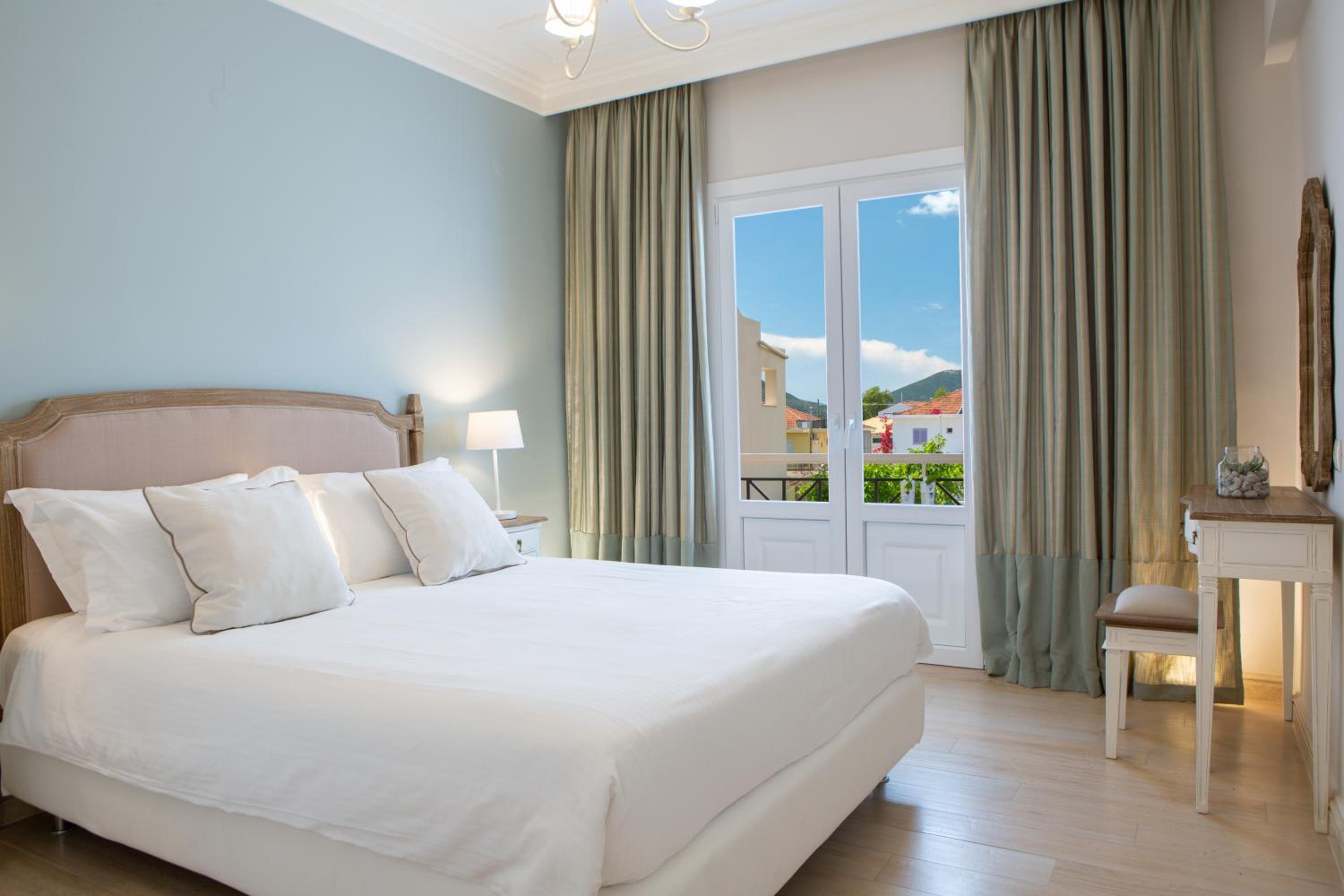Lefko Hotel & Apartments