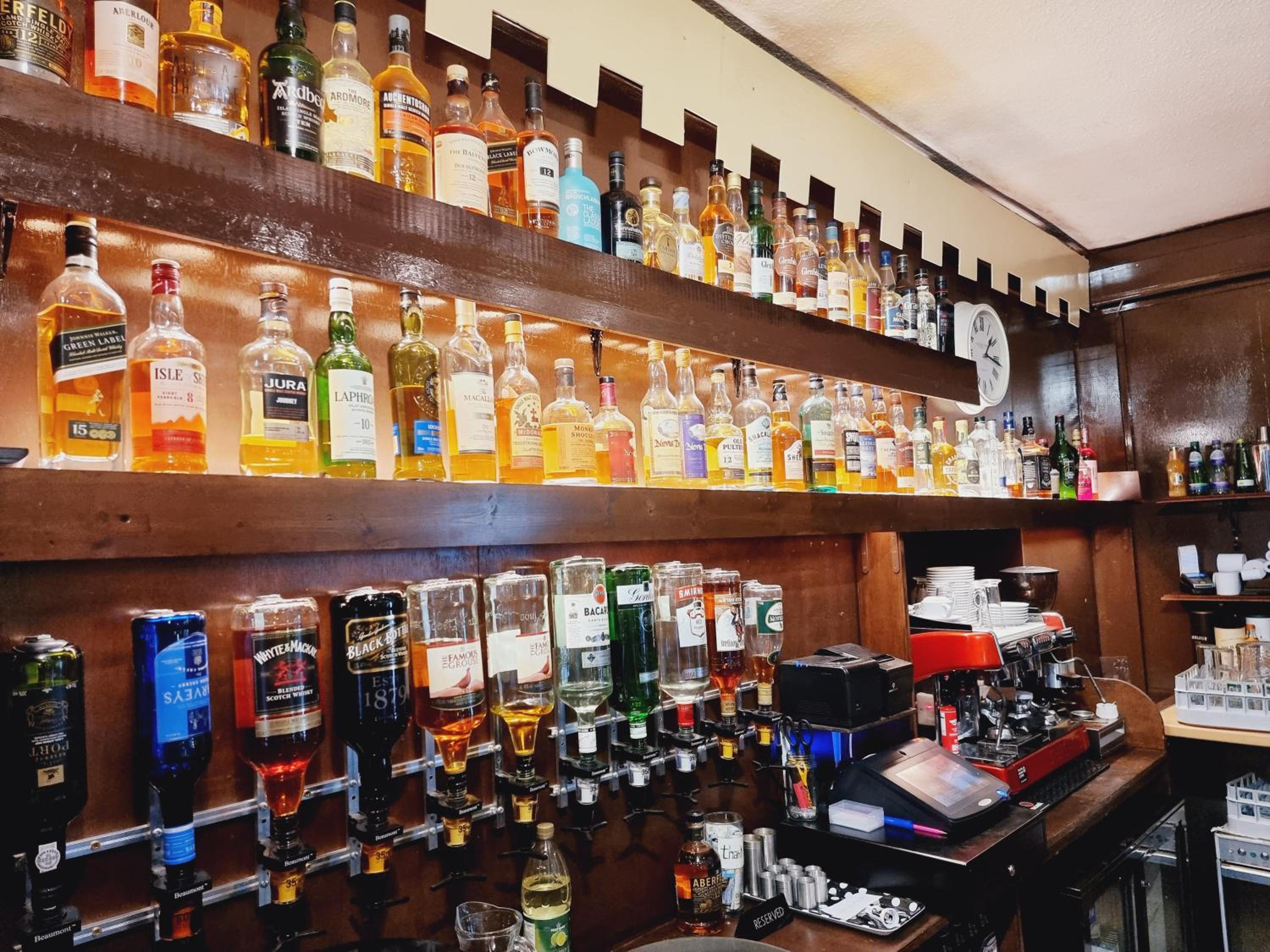 Fort William Vacations - Roy Bridge Hotel - Property Image 6