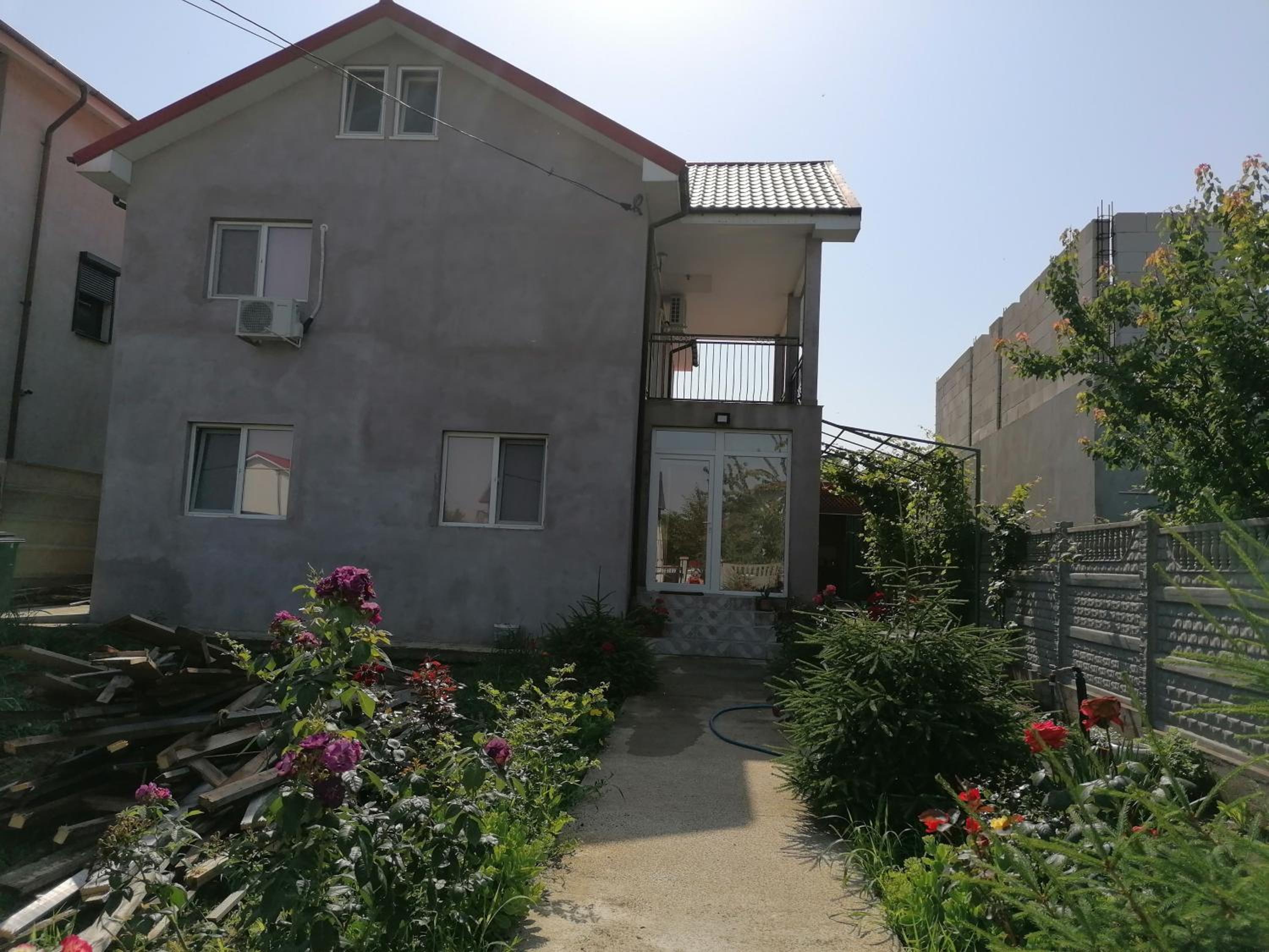 Vila Ali view 2