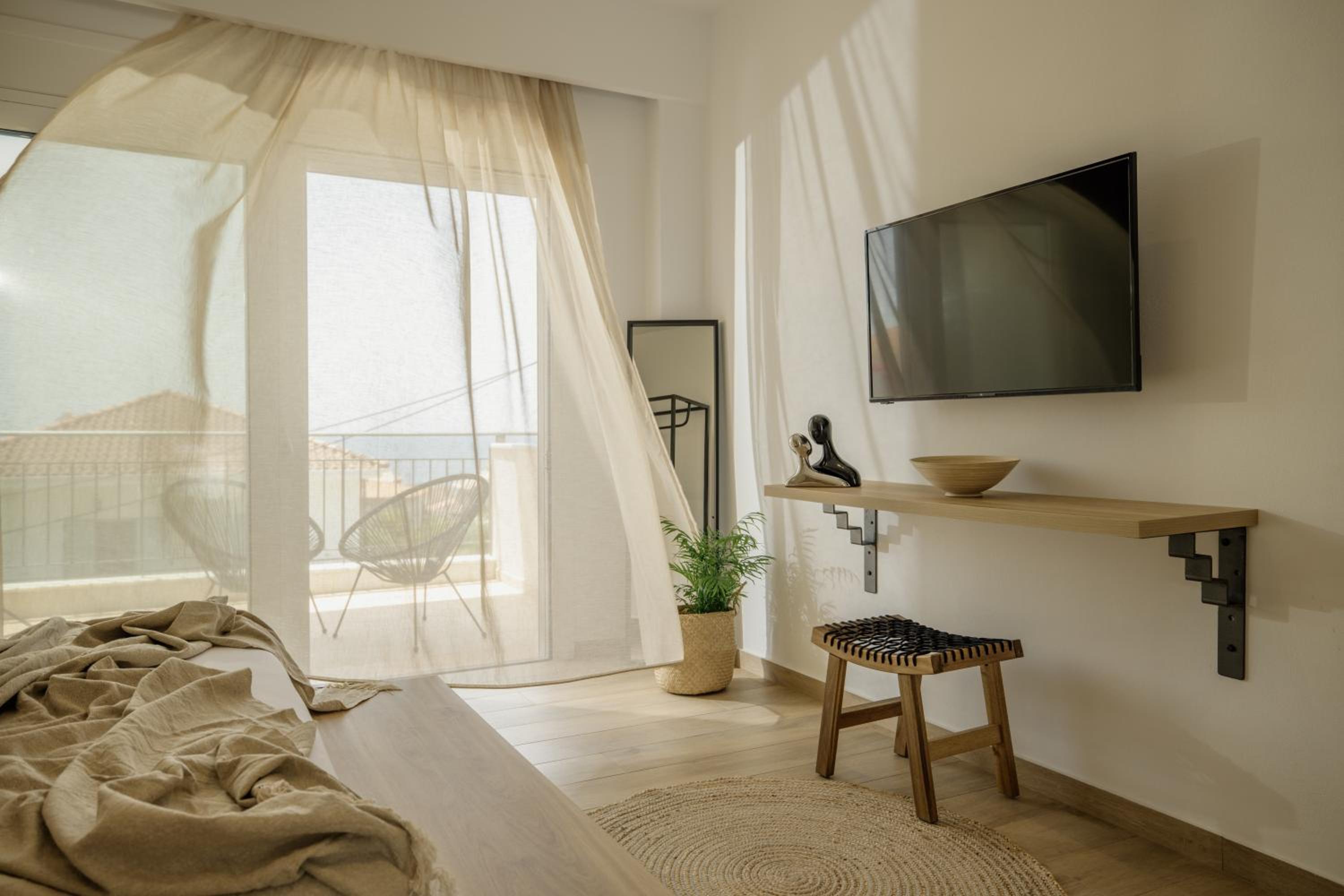 Photo 47