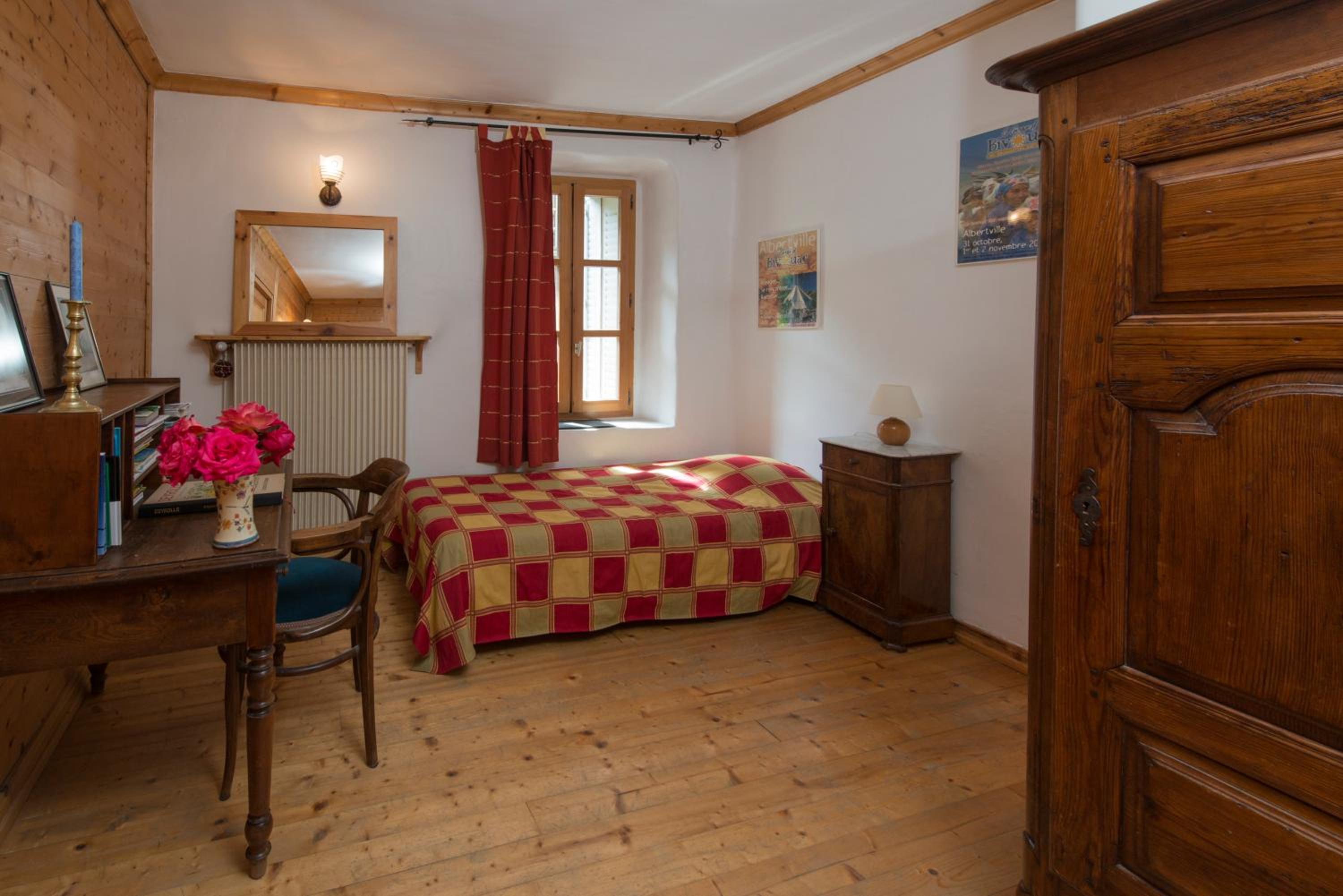 Au Cheval Blanc - appartements et chambres d'hôtes photo 5