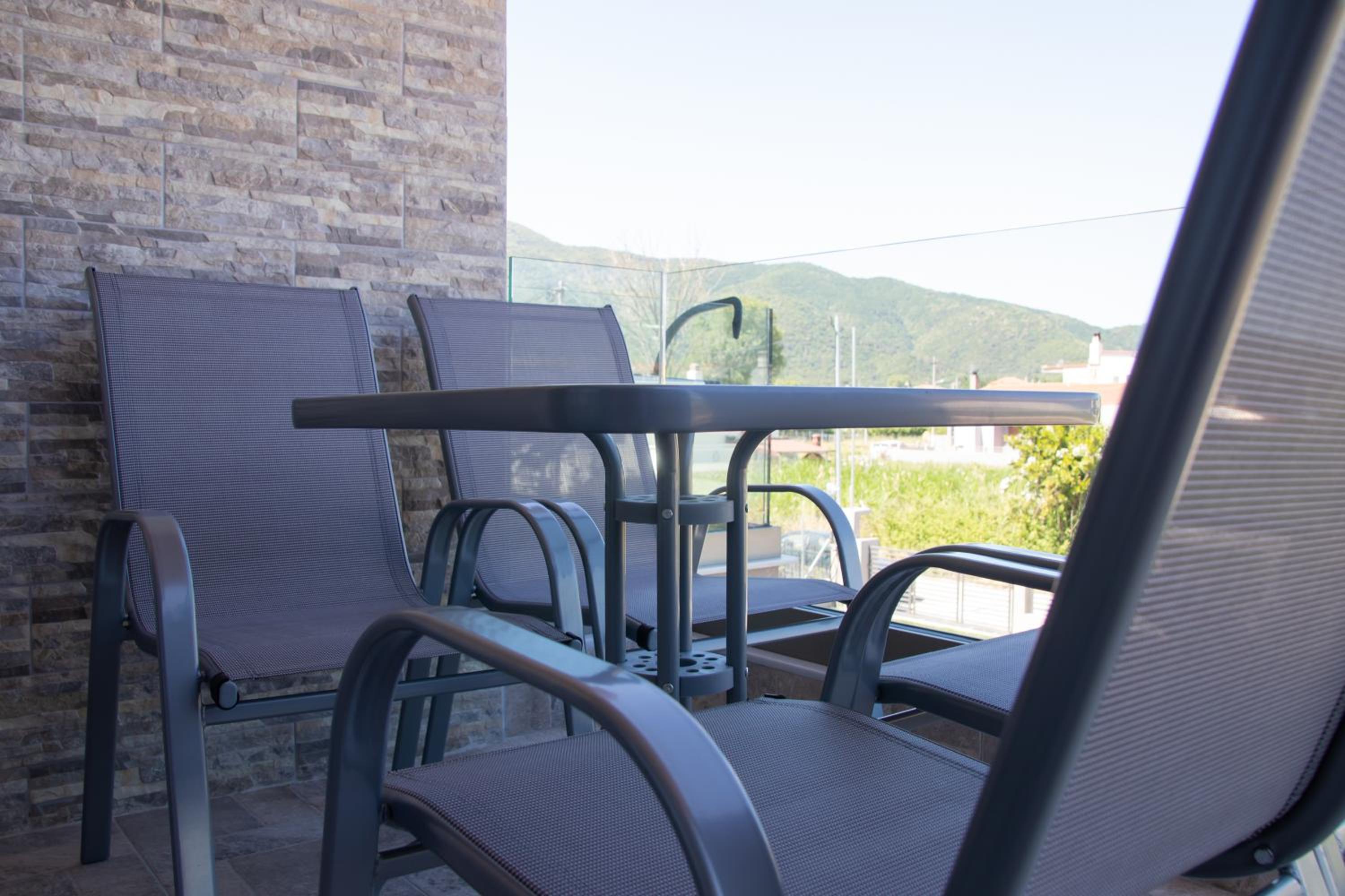 Callista Luxury Apartments view 3