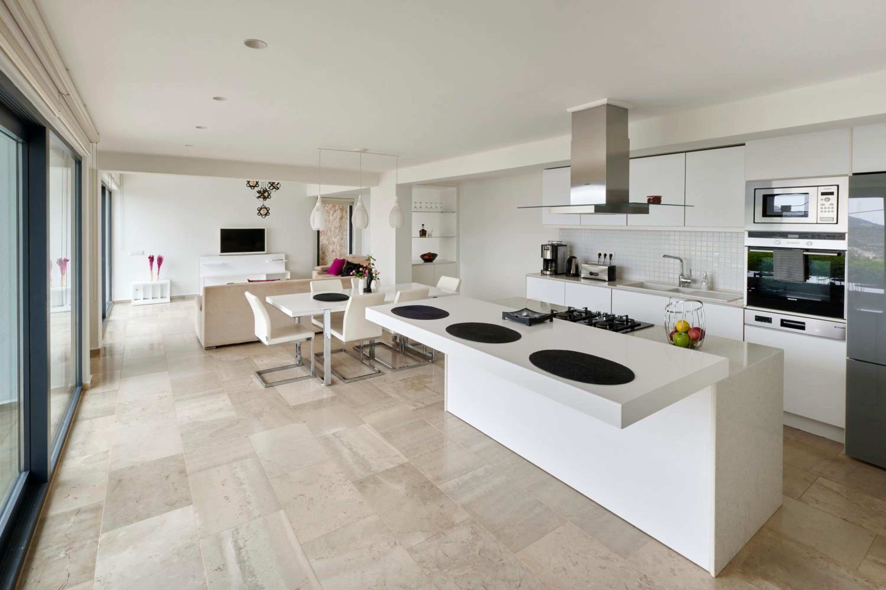 Luxus Villa Skyla mit 5 Schlafzimmern & Meer-Blick view 2
