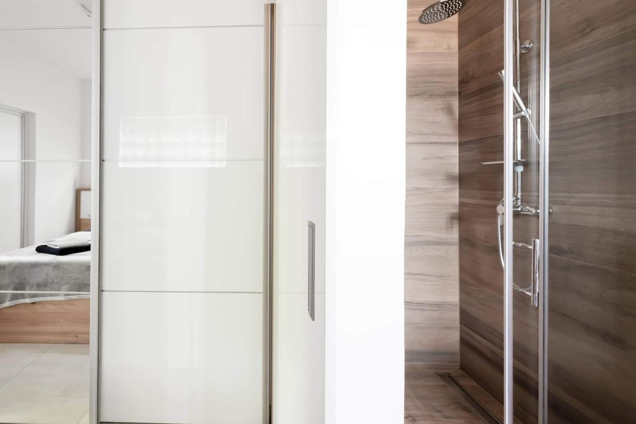Apartment White Pearl view 3
