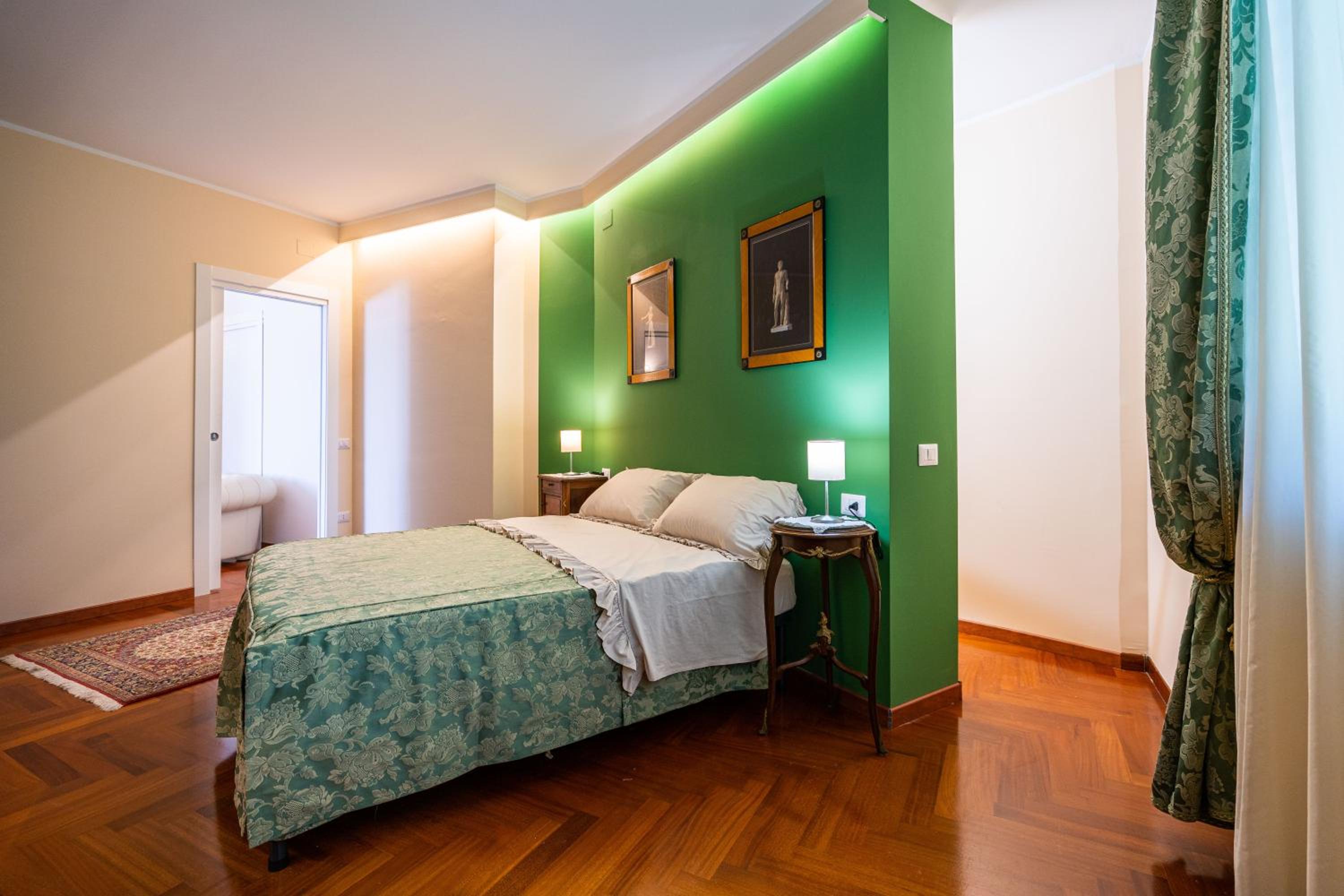 Musae Apartments