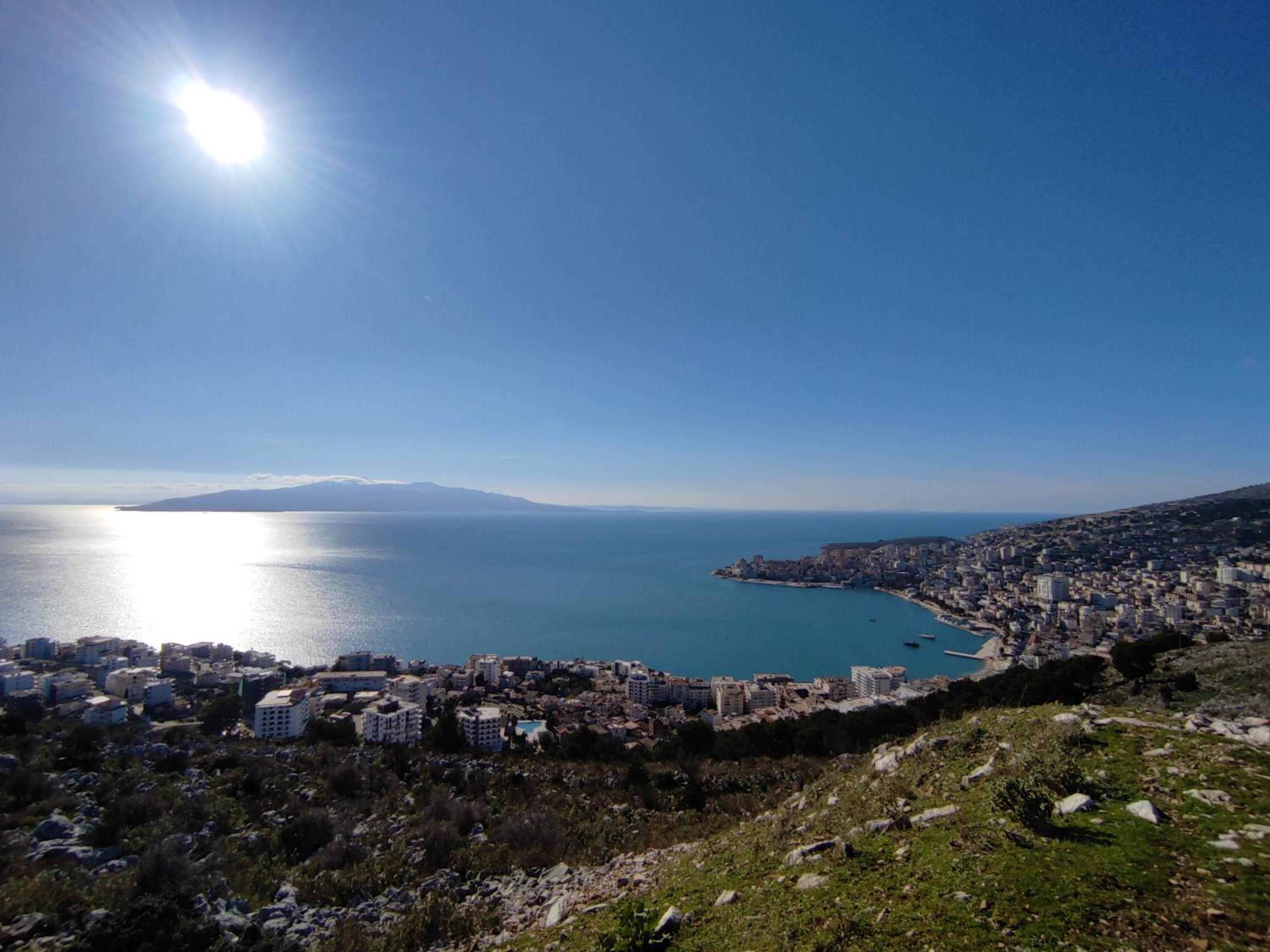 Rias Apartment Sarande