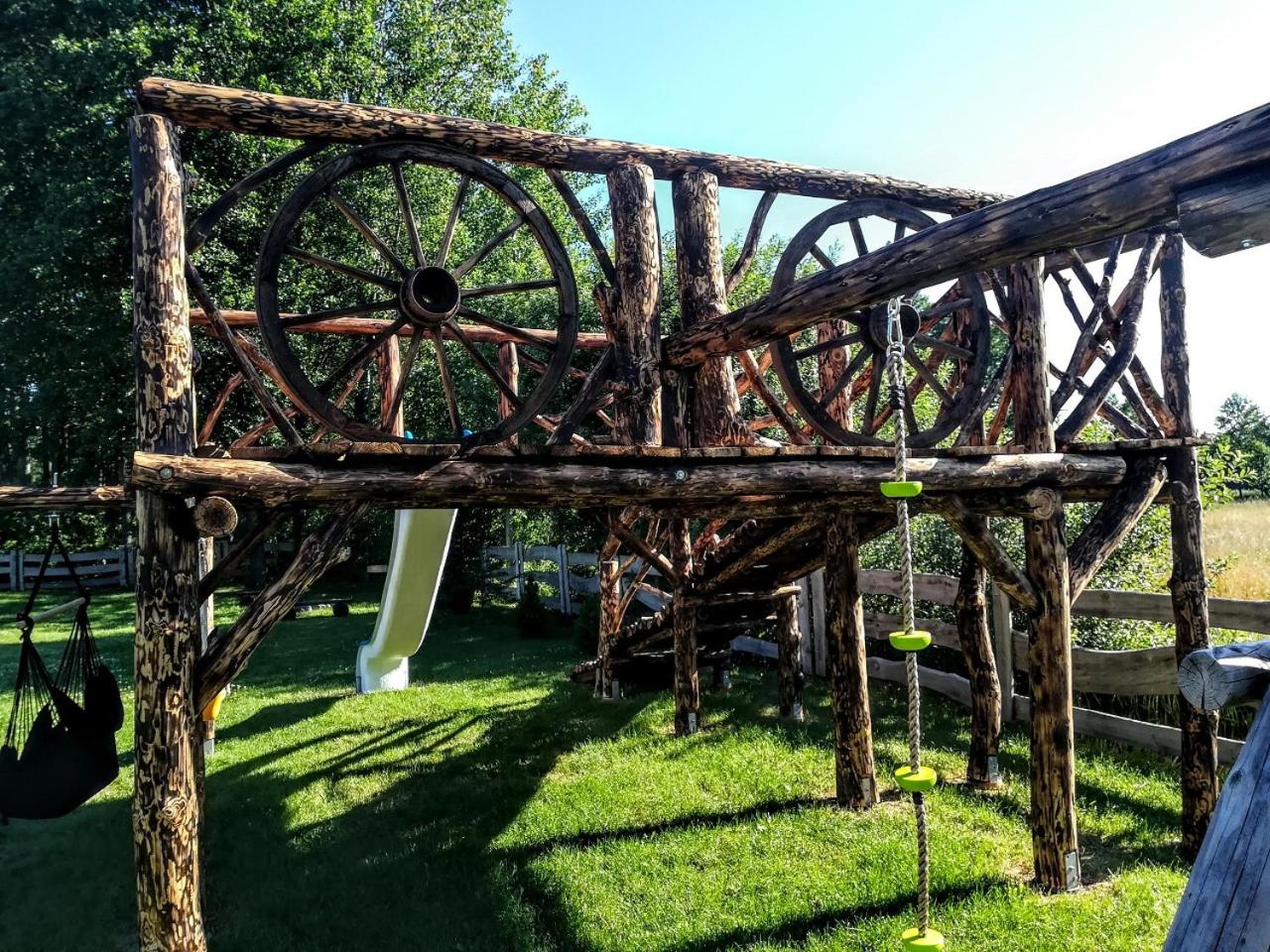 CHILL Village - Osikowy Apartament