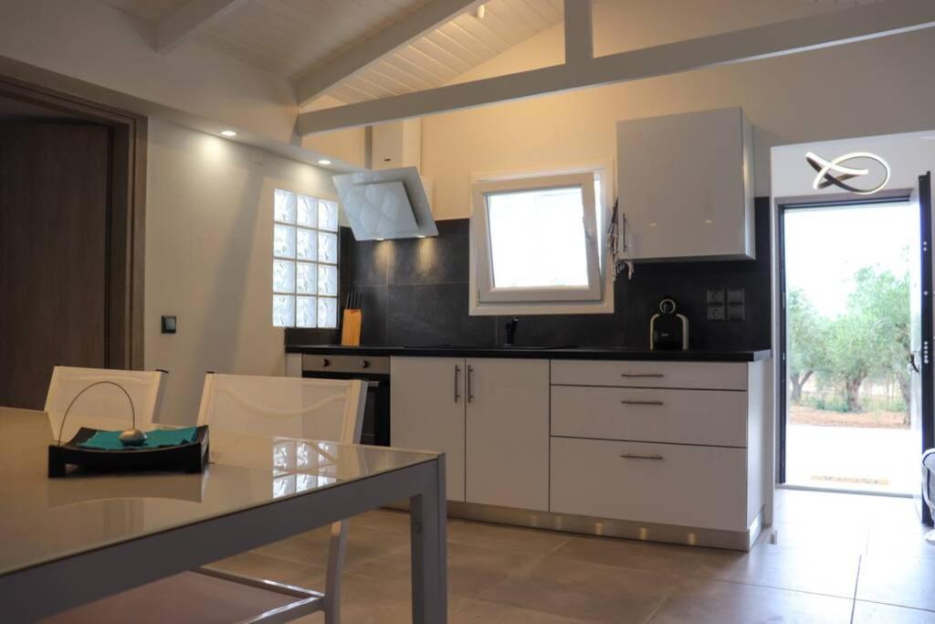 Gialova Bay Villa