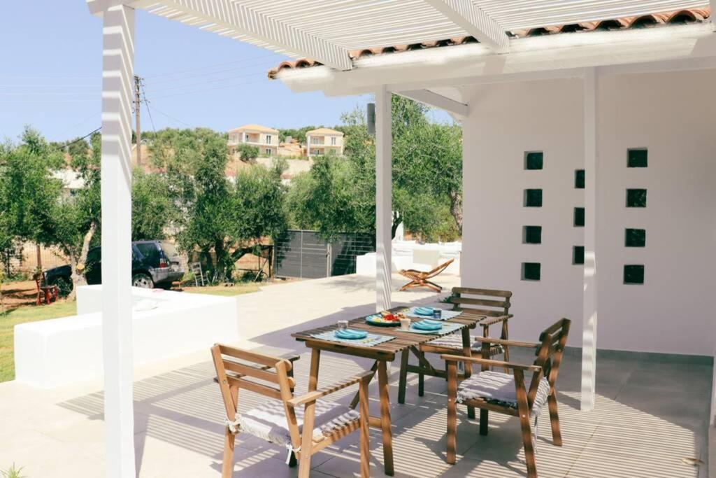Gialova Bay Villa