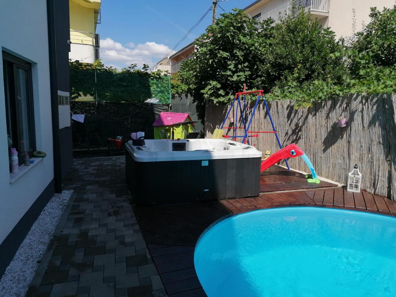 Photo 31