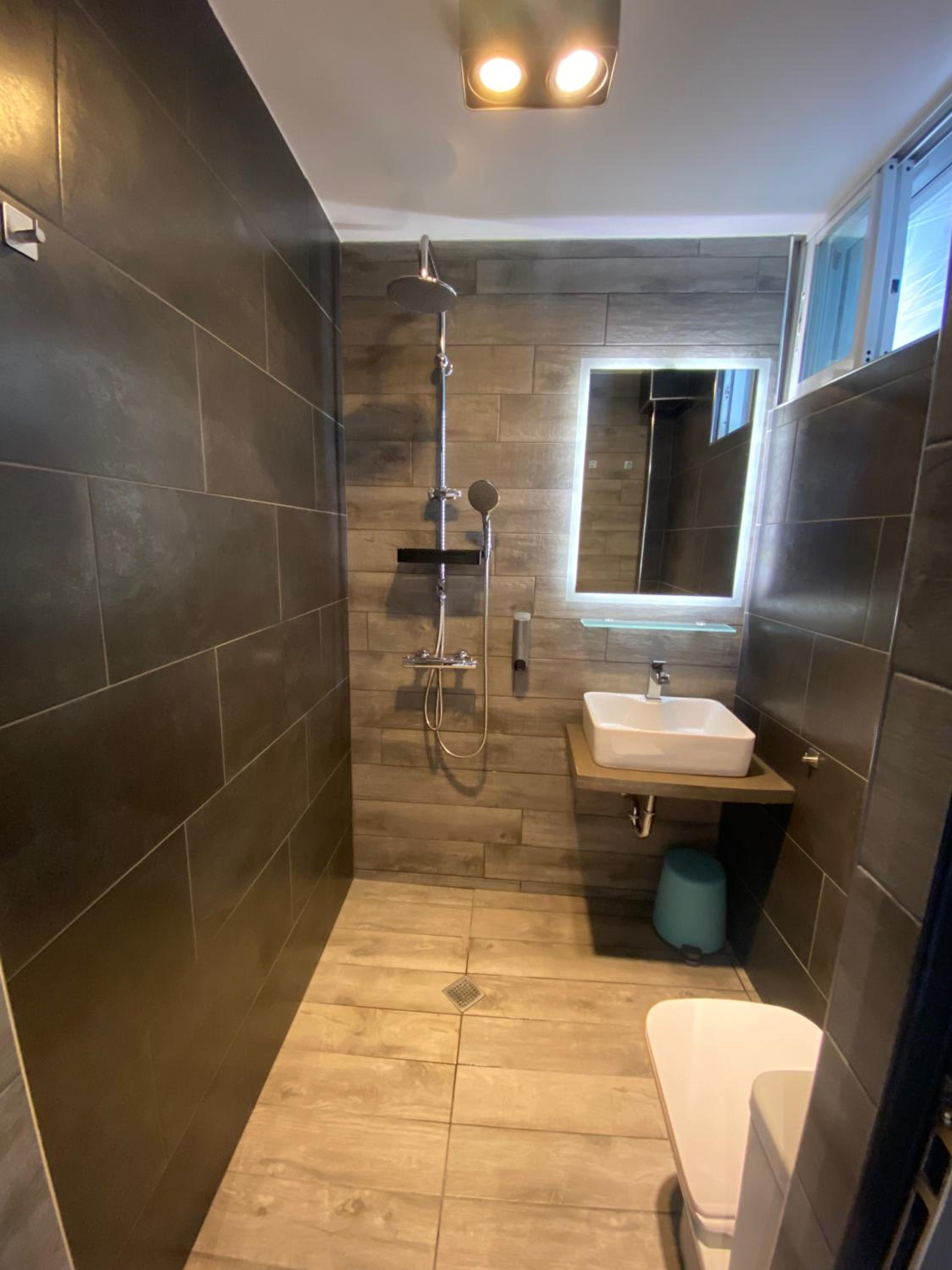 Photo 49