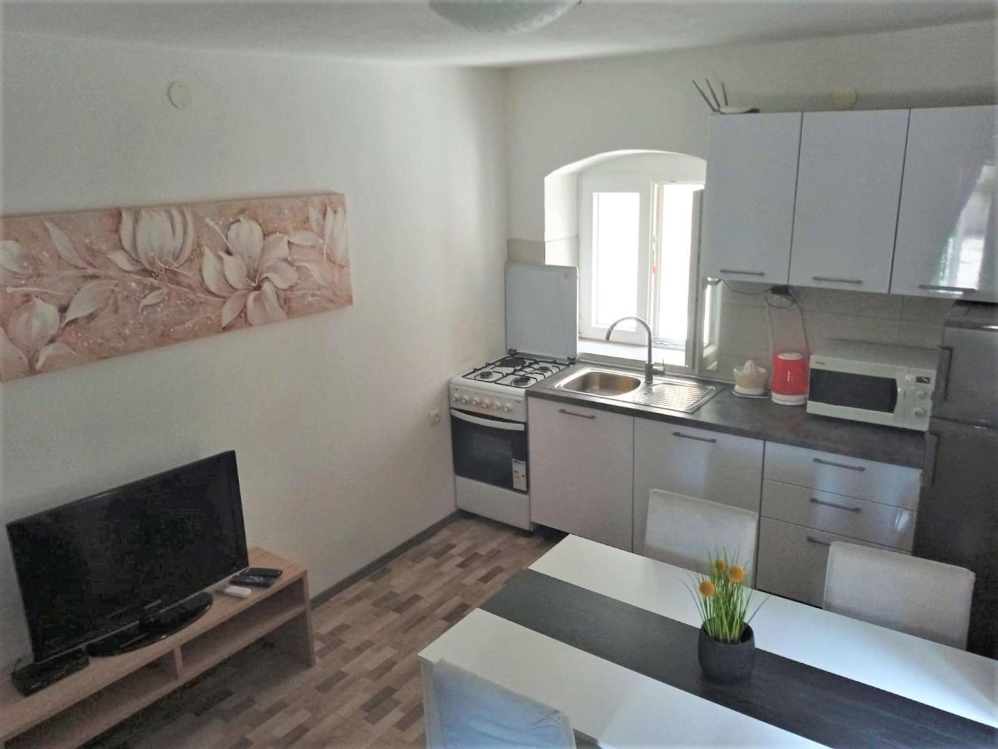 Apartment Karlito view 3