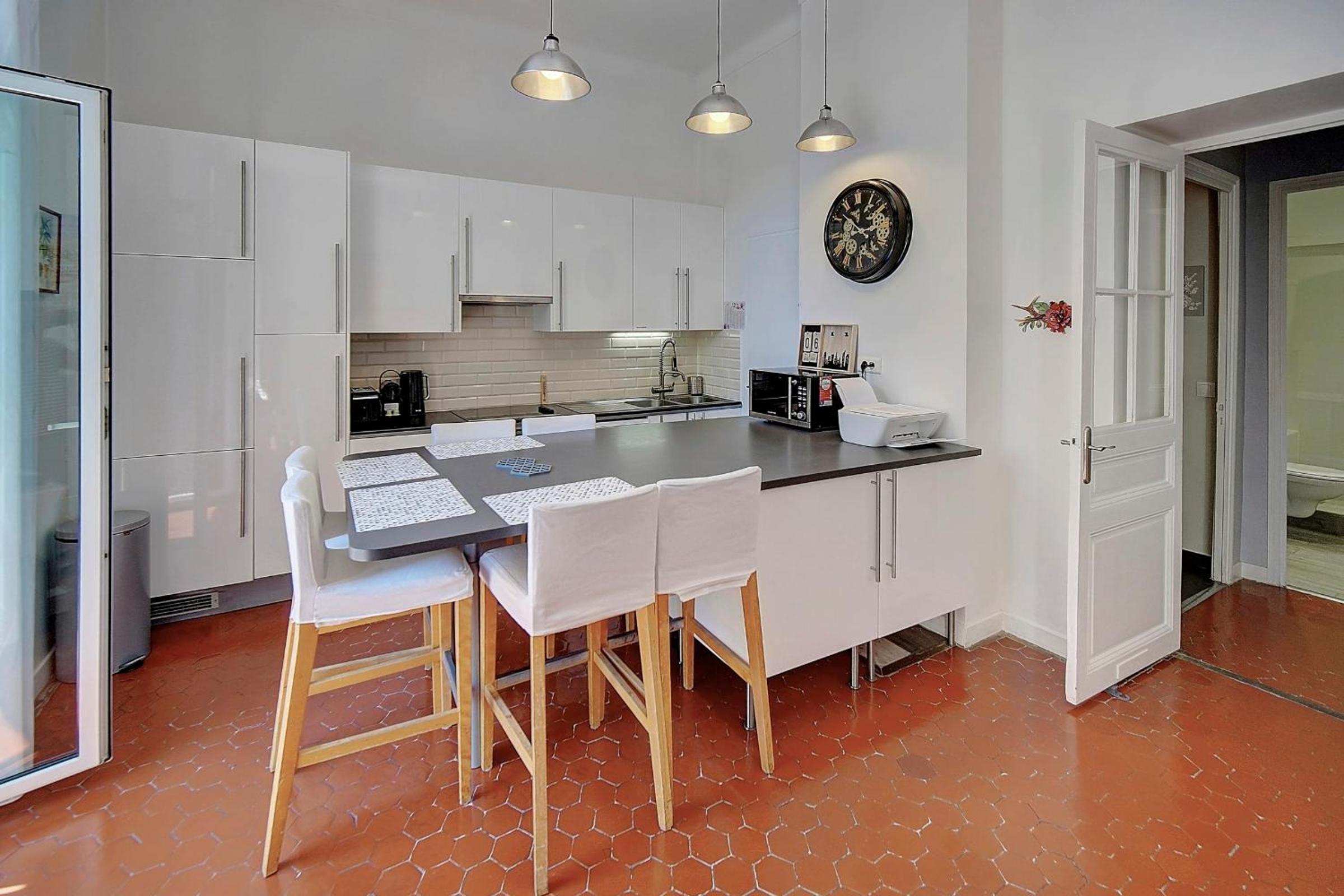 IMMOGROOM - Fully equipped -AC- near Palais des Festivals