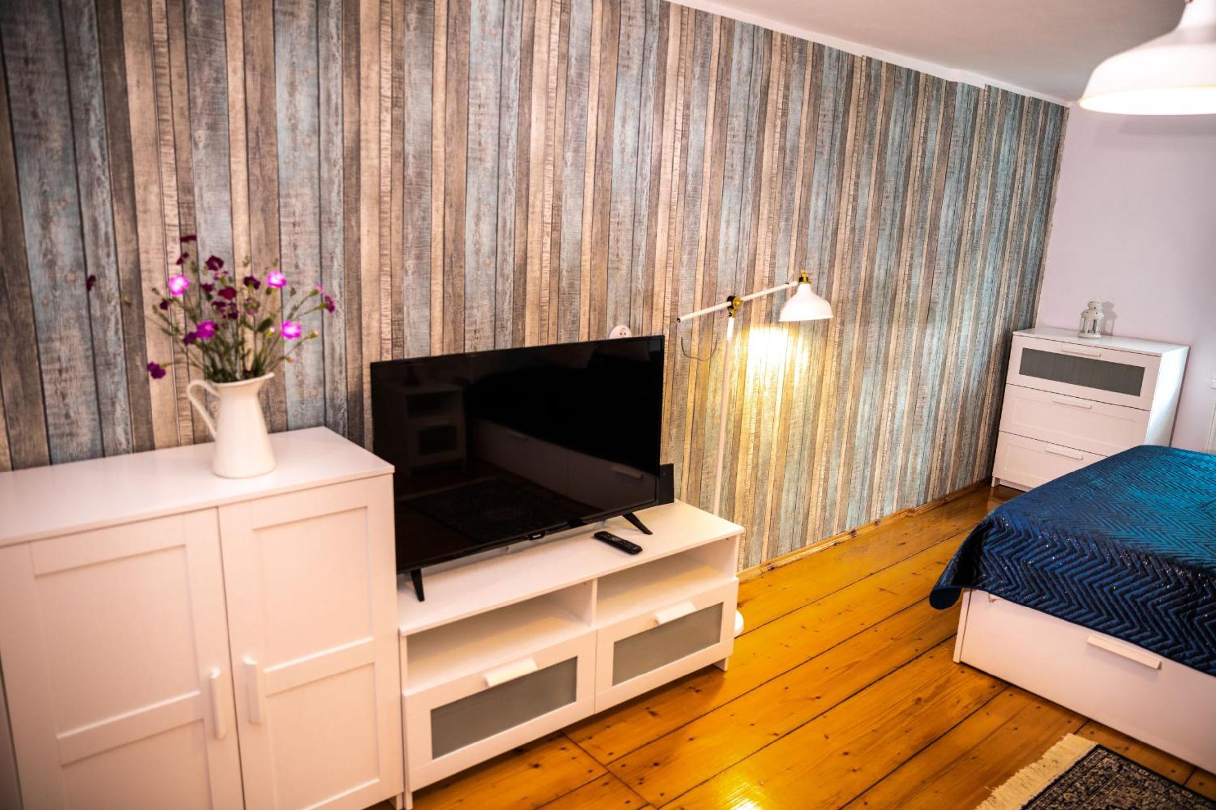 ENKLAWA NAD KWISĄ [APARTAMENT 4]