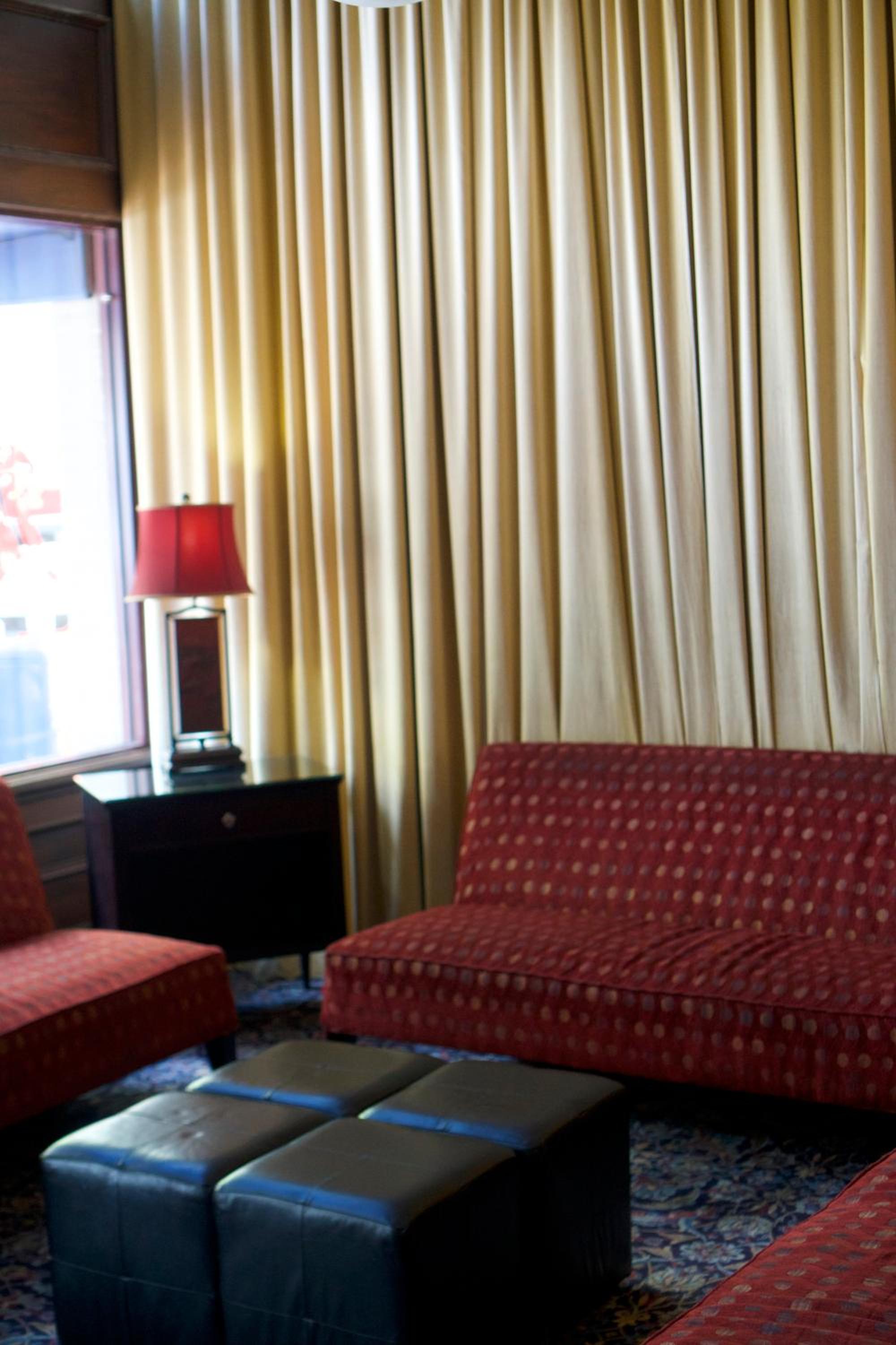 Oakland Vacations - Washington Inn - Property Image 7