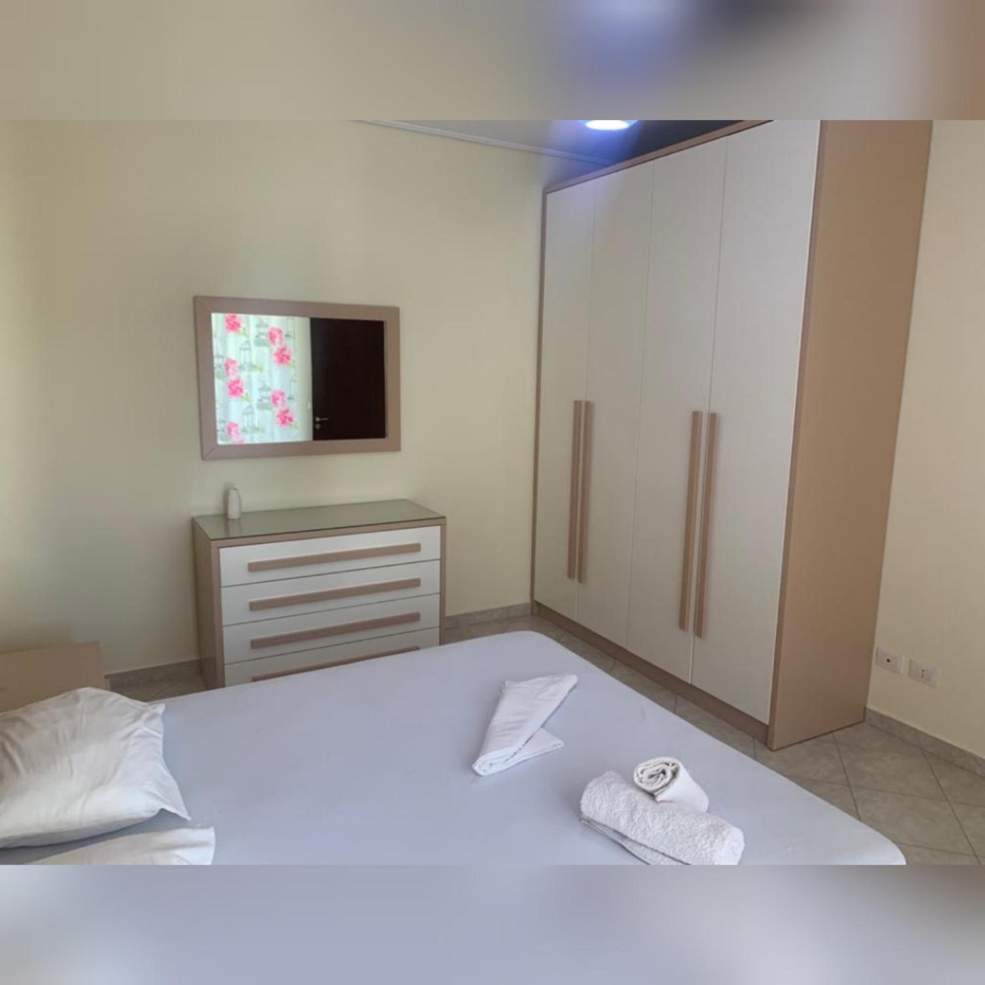 Griselda Apartment