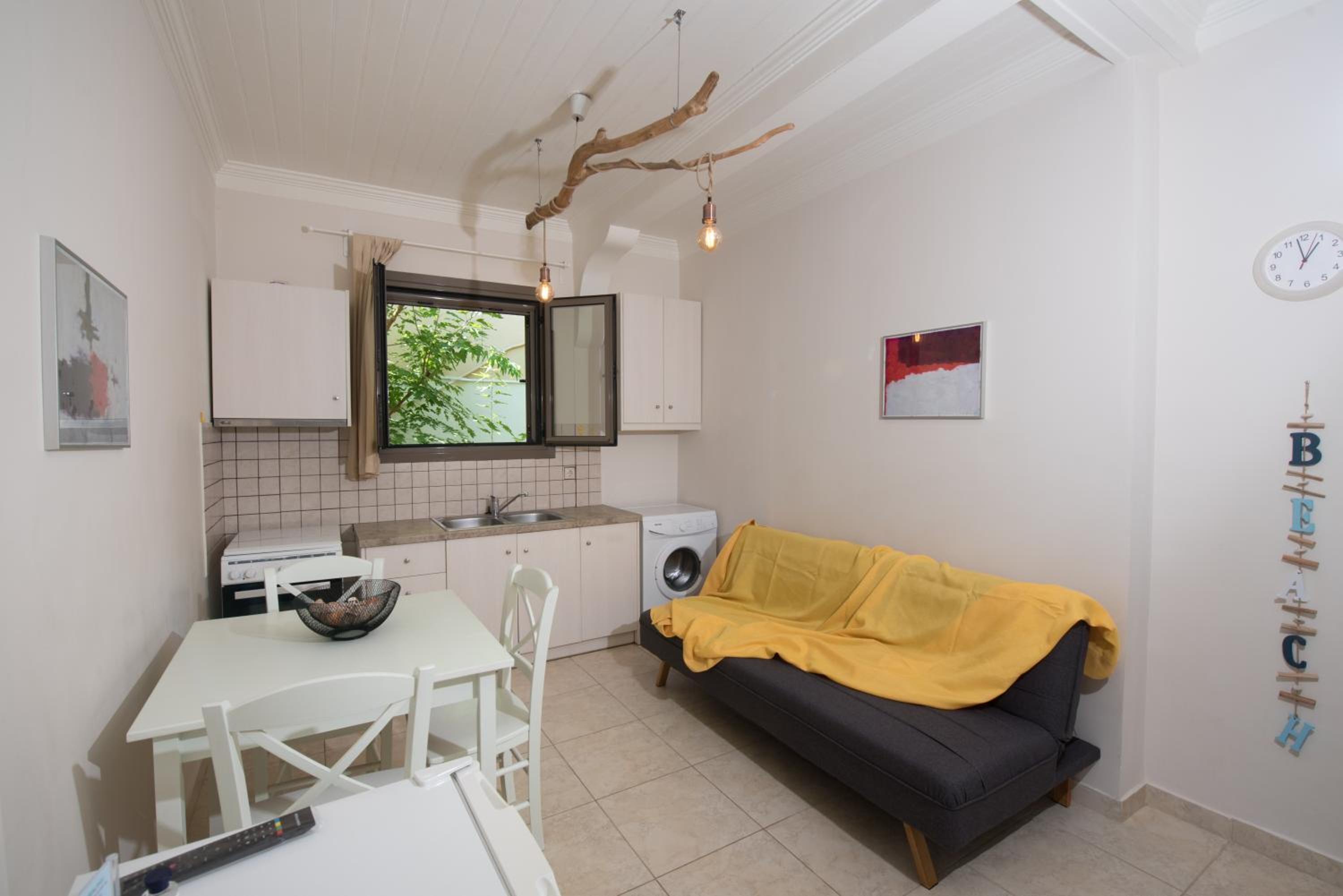 Casa Dina