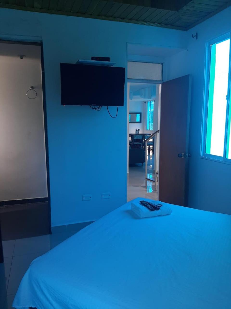 407 APARTAMENTO RODADERO con piscina
