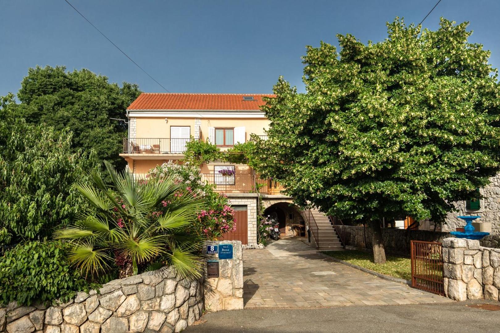 Apartments Tonica view 2