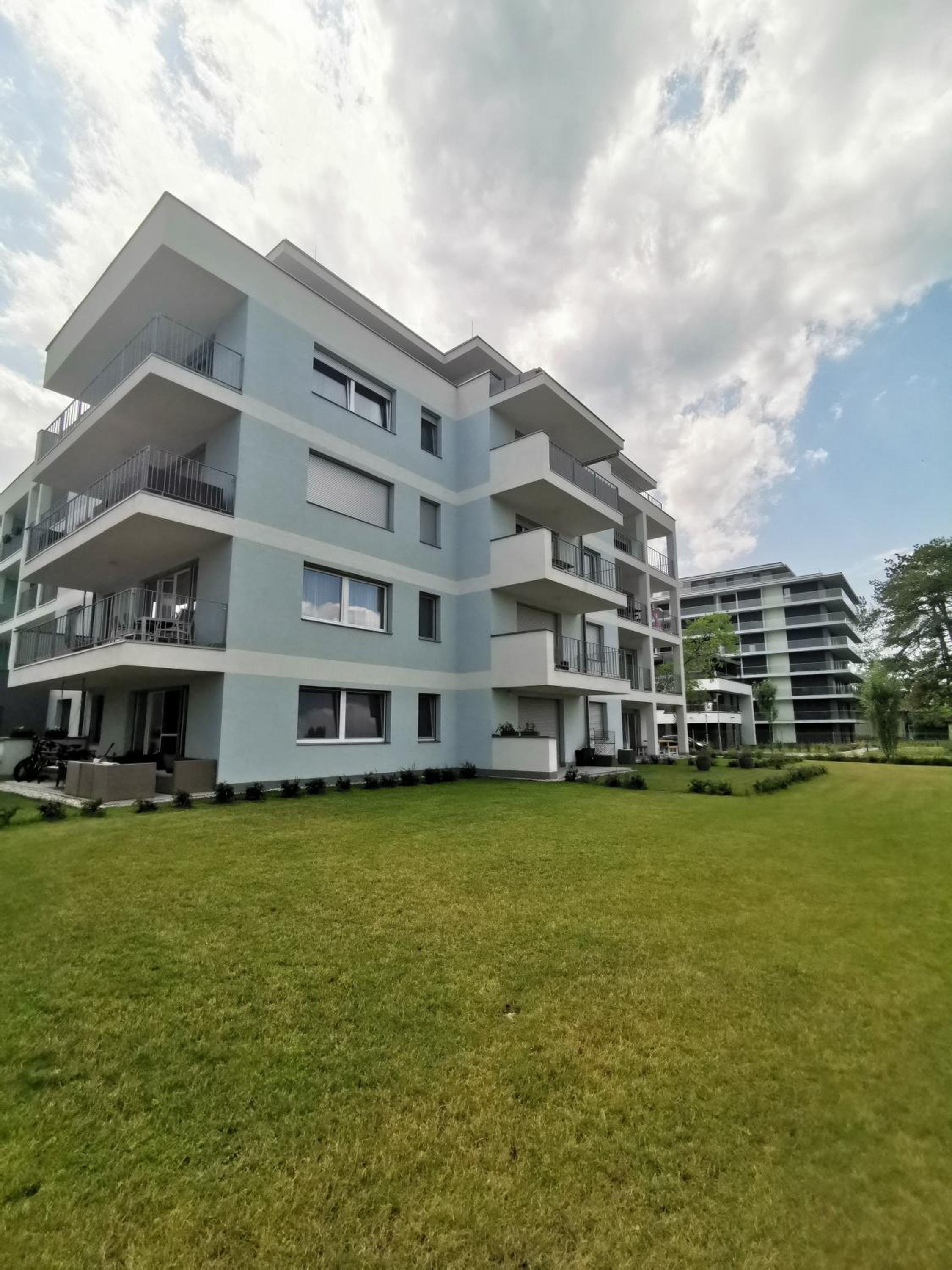 Vízpart Honvéd Apartman
