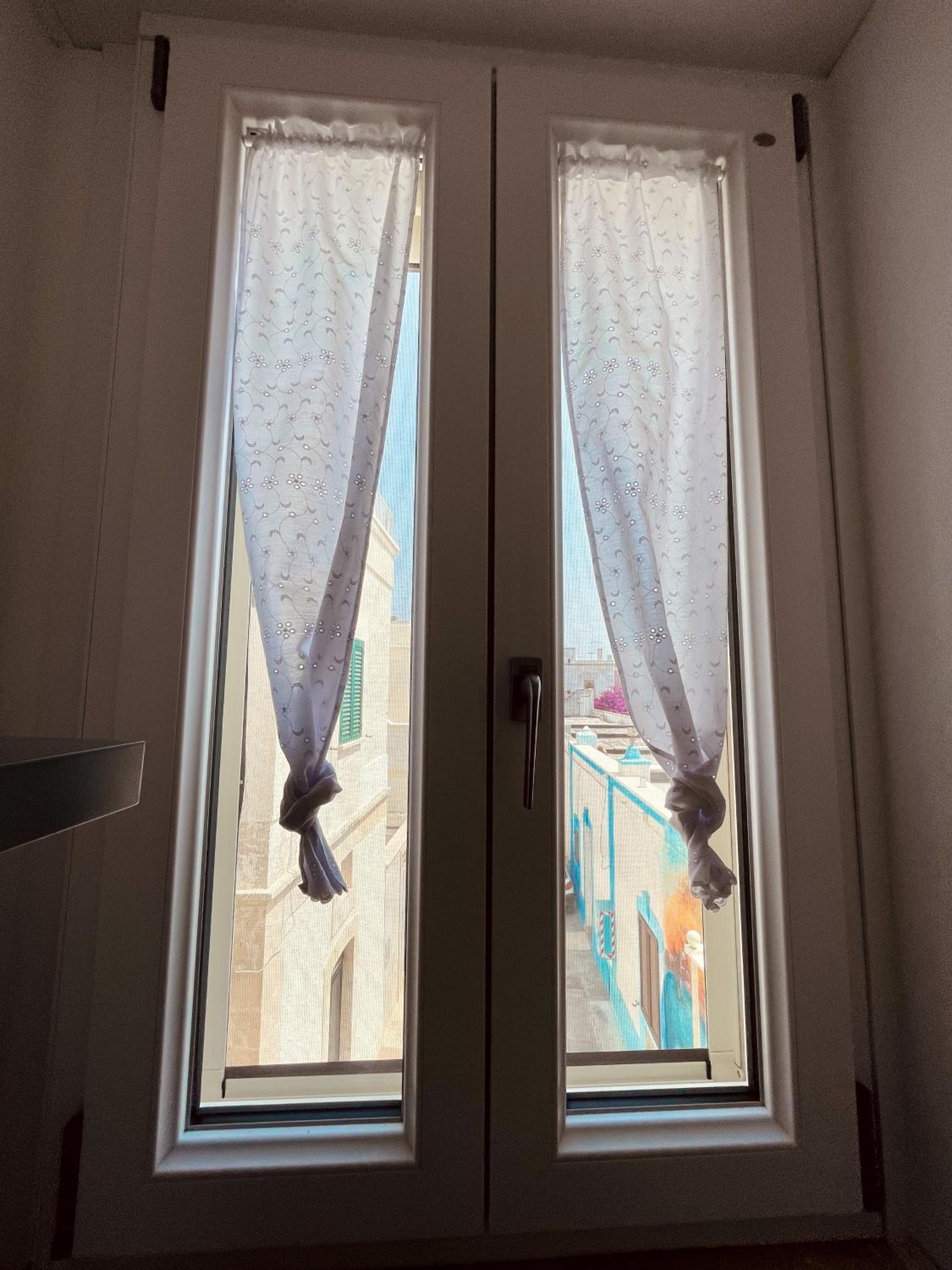 Photo 32