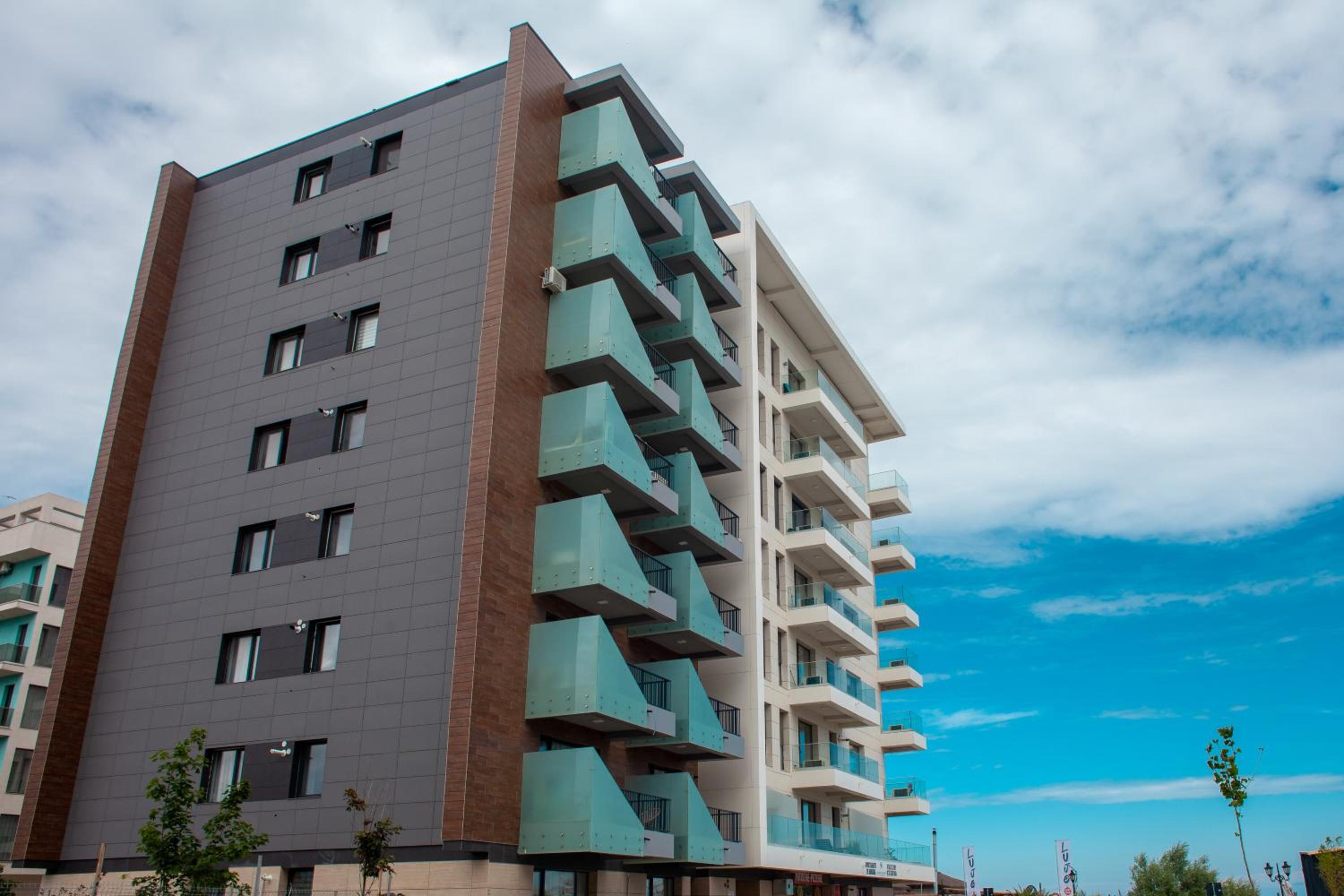 Green Apartament Near The Beach view 4