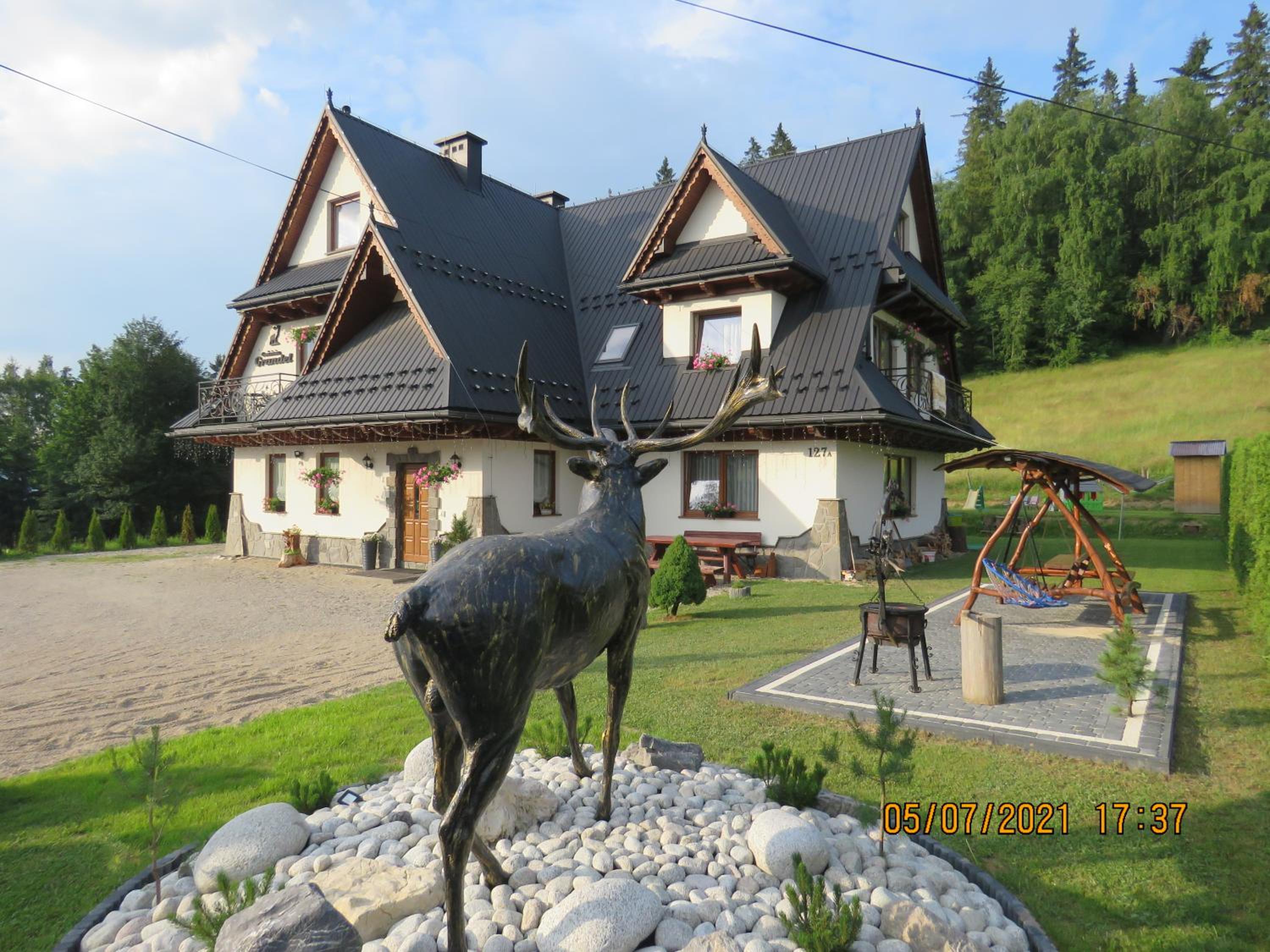 Gościniec Grandel domek z balią z jacuzzi i sauną
