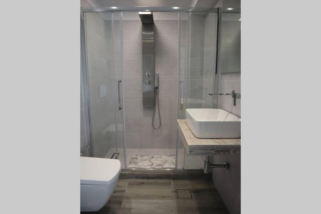 360° View Suites Tan view 3