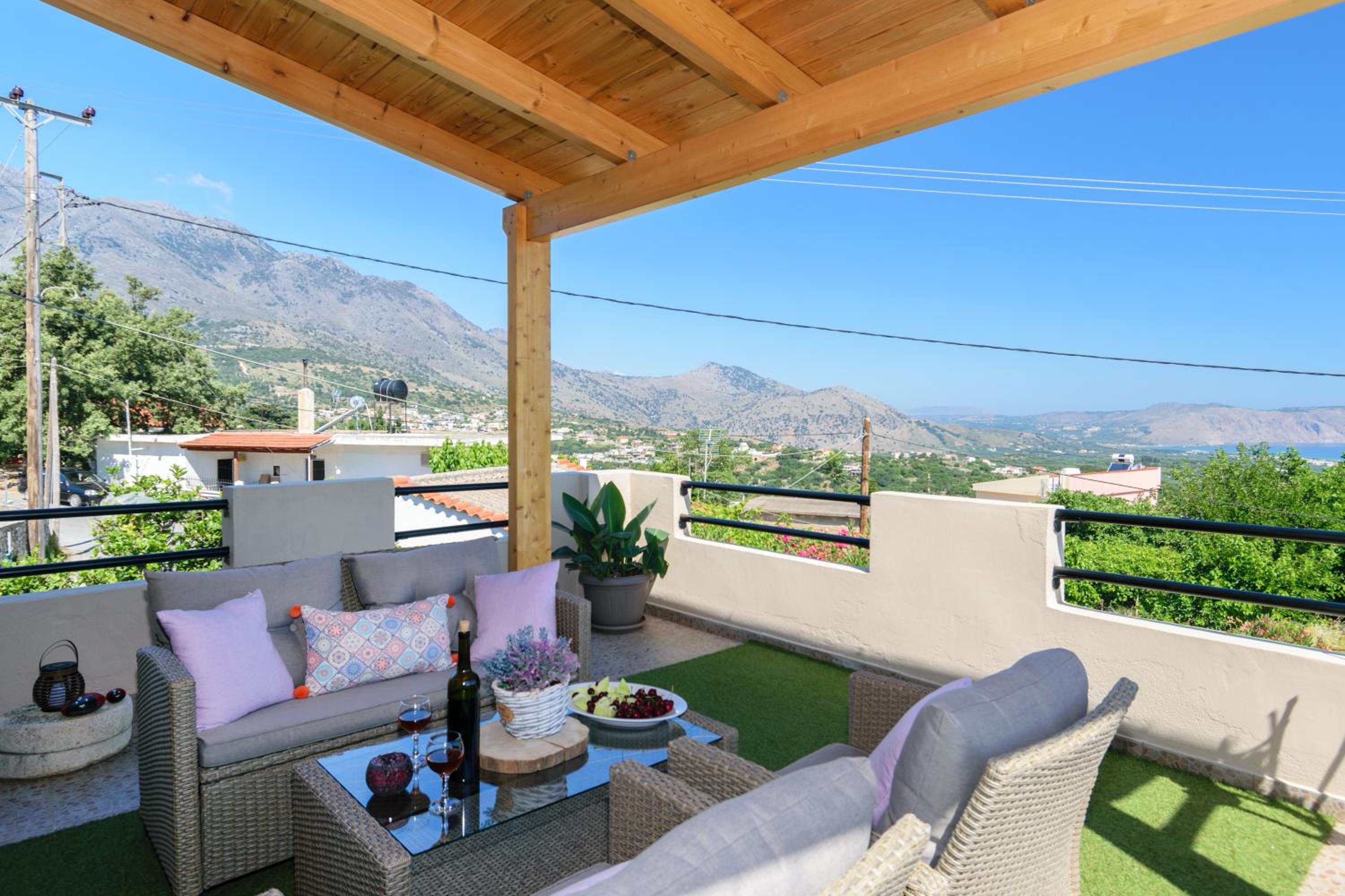 Casa Vasilia Traditional Home photo 4