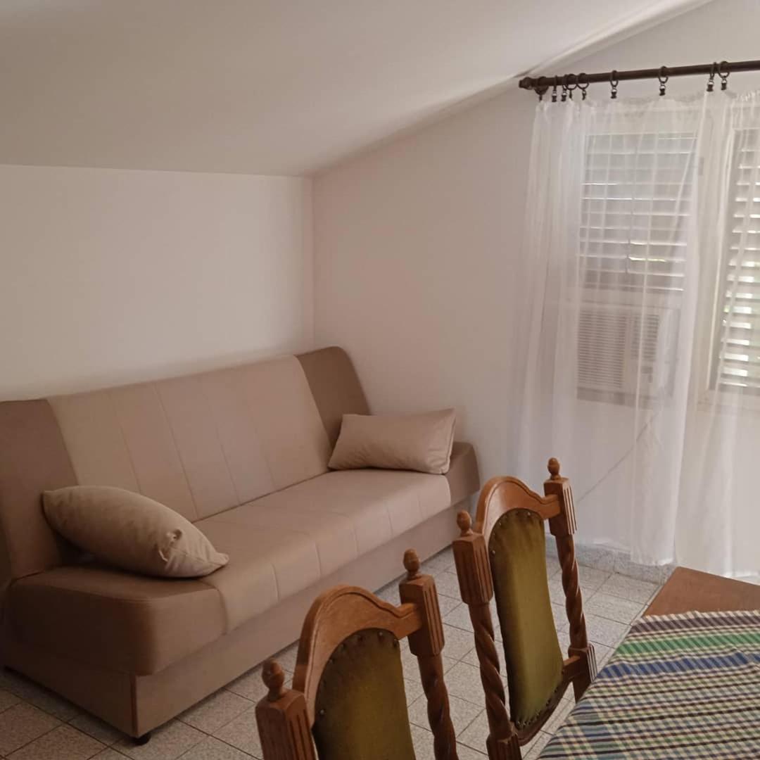 Apartmani Dotlić