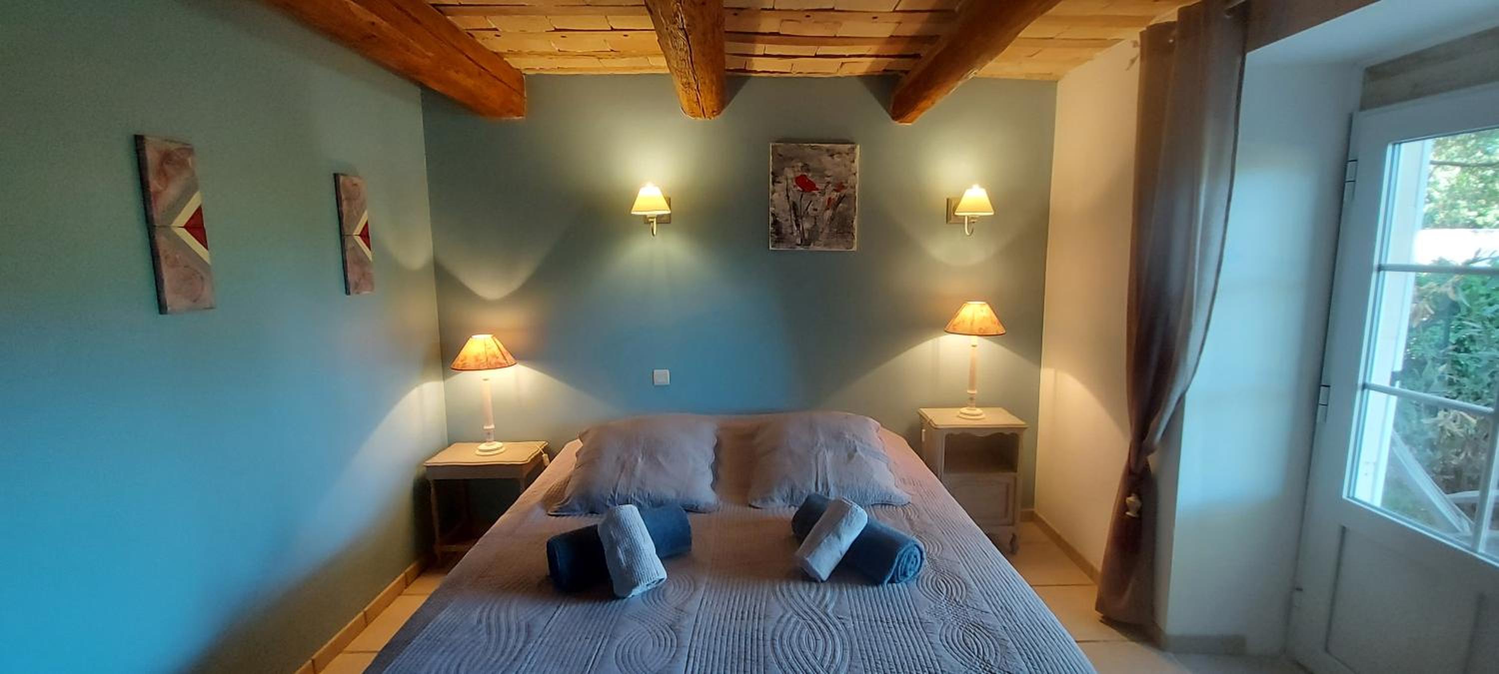 Chambre Malon Mas Bel Esperance view 2