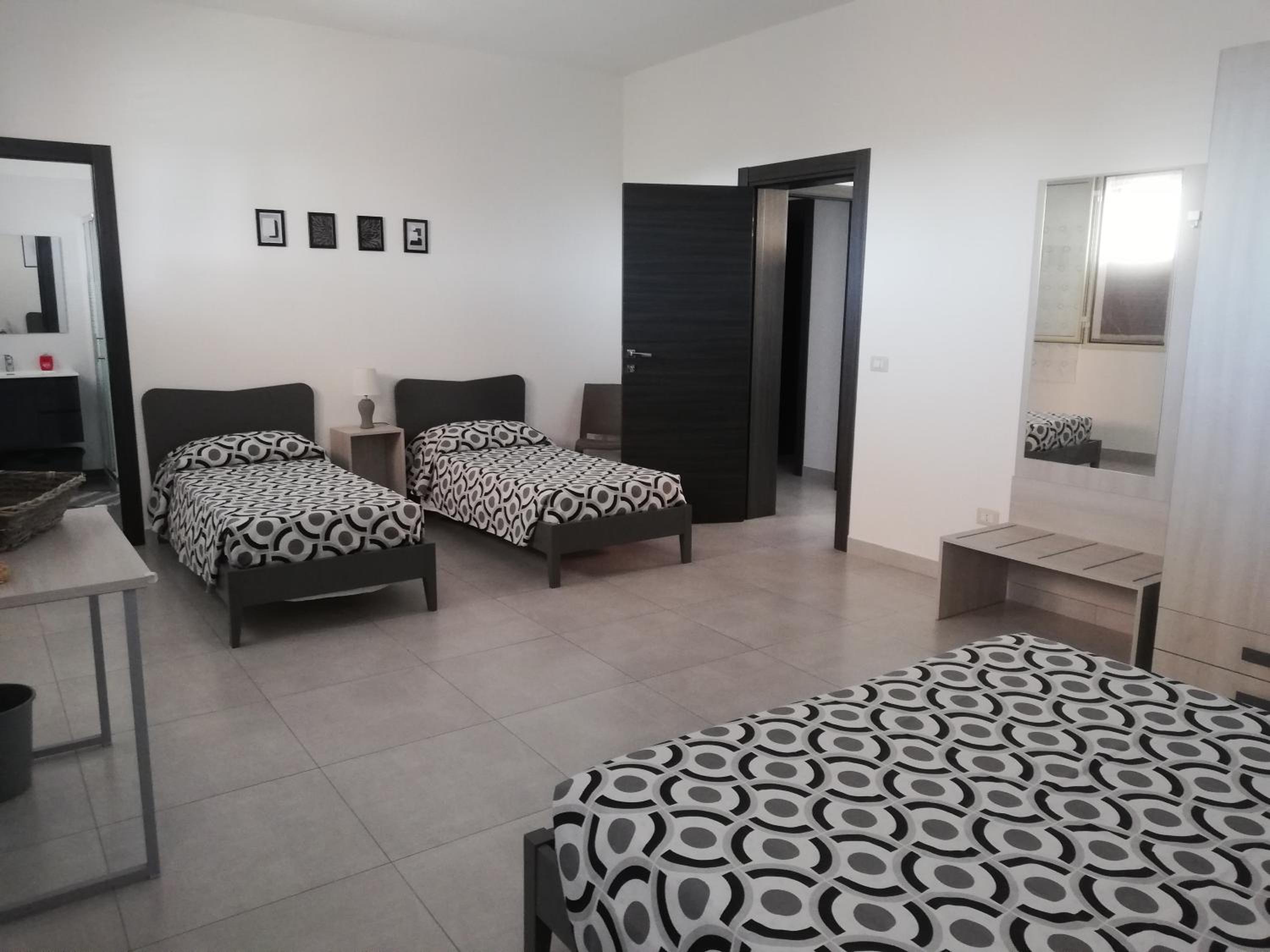 Villa dai Gigli Rossi (100m dal mare)