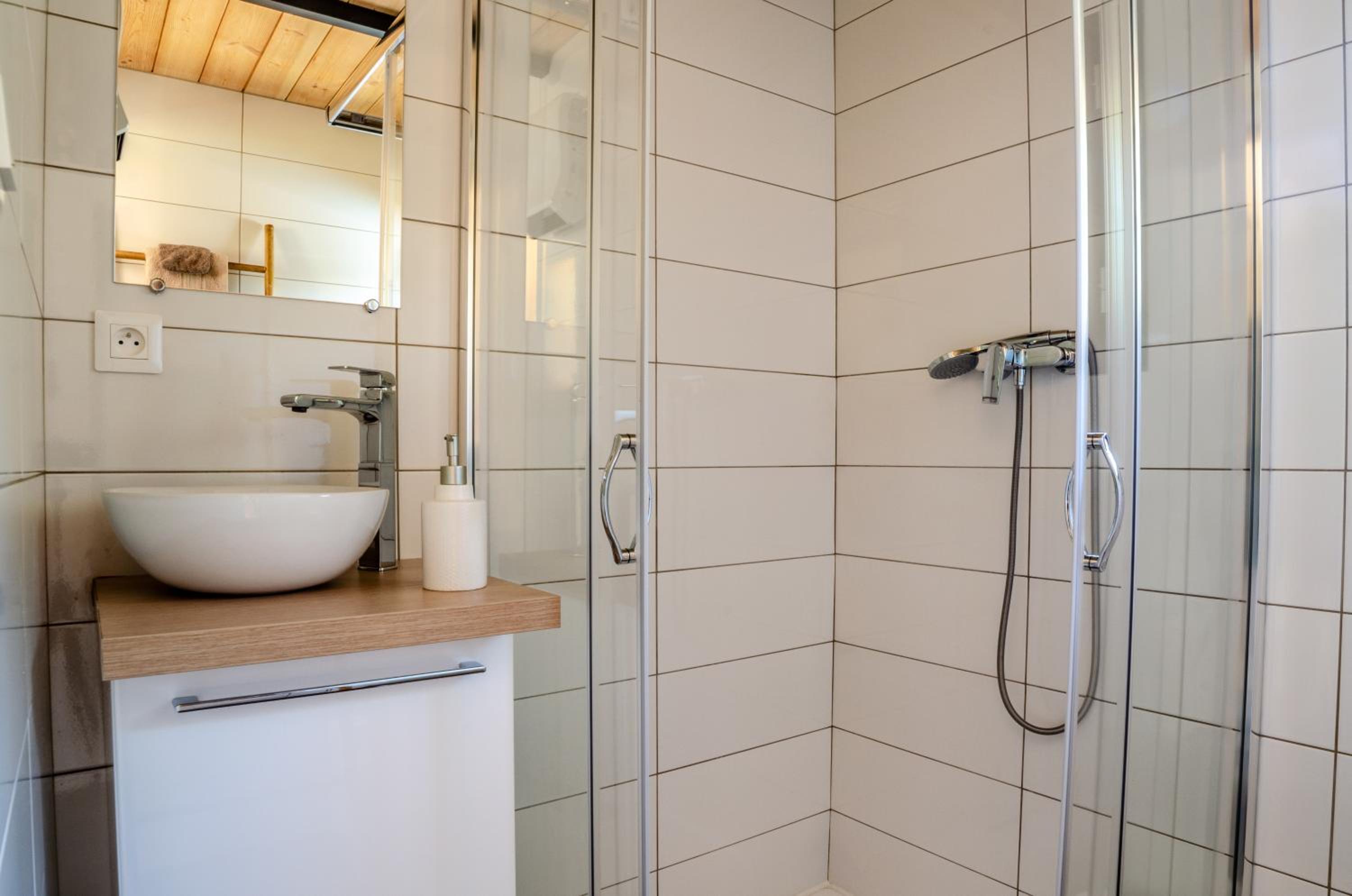 Les Petits Ecrins - Chalets avec spas privatifs