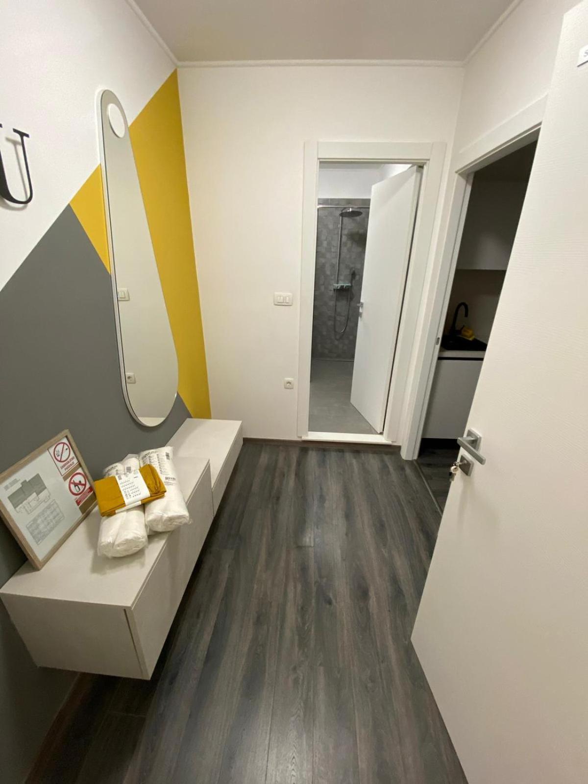 Apartments Sherri view 2