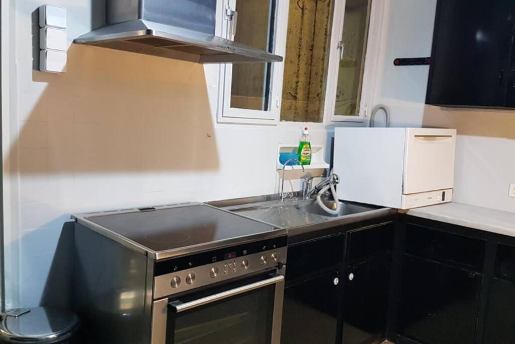 Double Apartment - Athens Center, 7 BD, 3 BATH