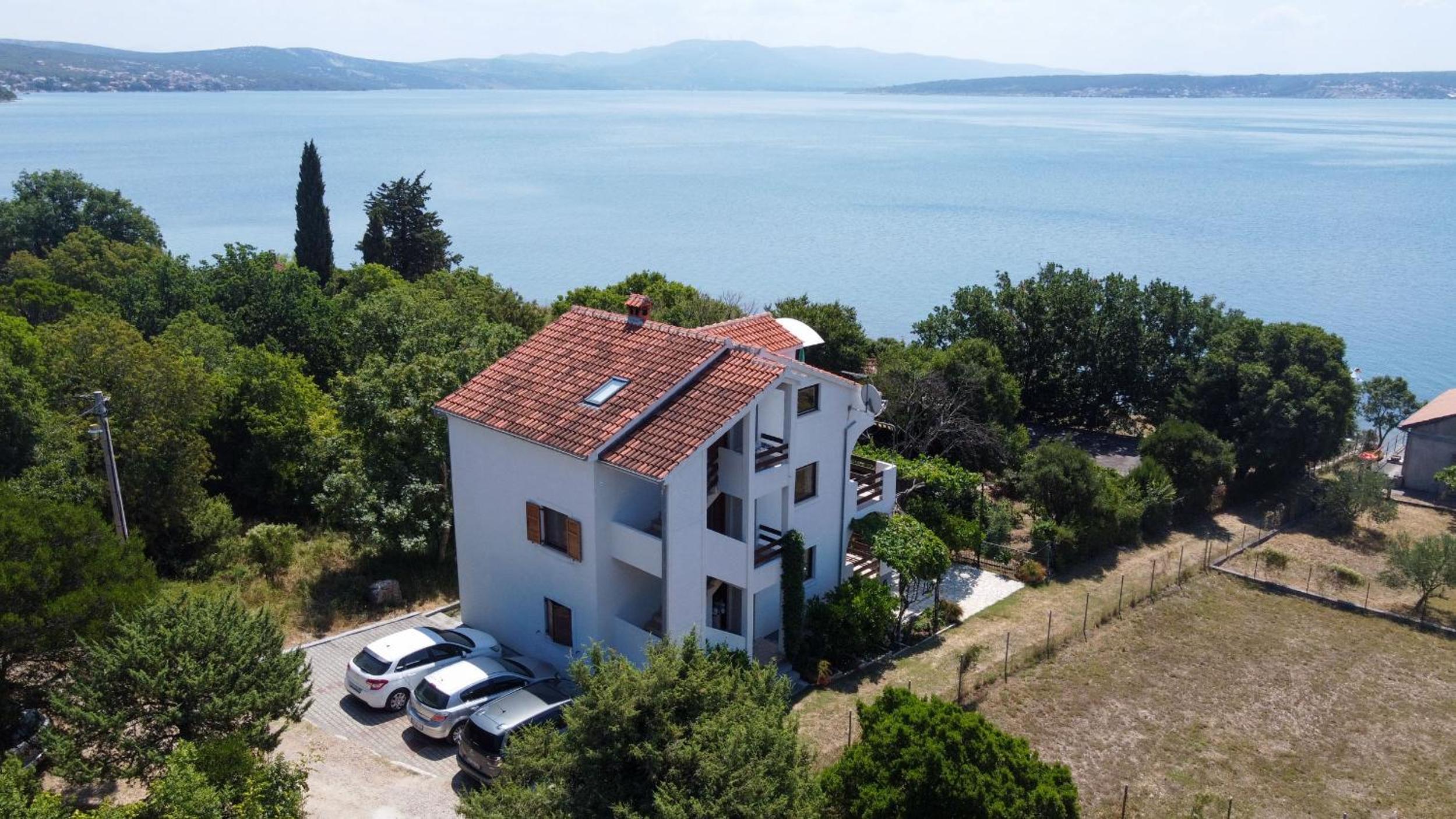 Apartments Ana