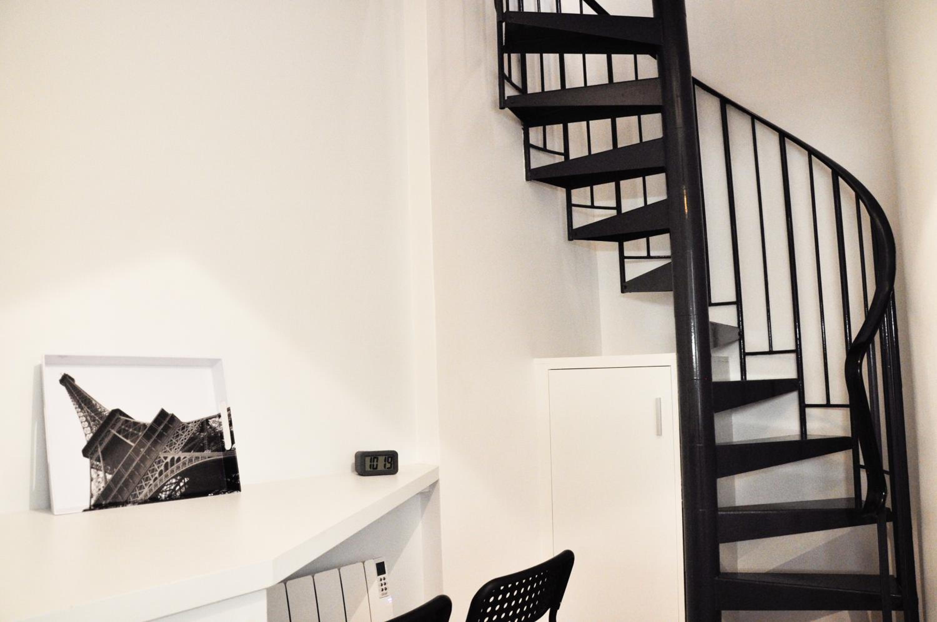 Duplex de charme au Coeur de Montmartre