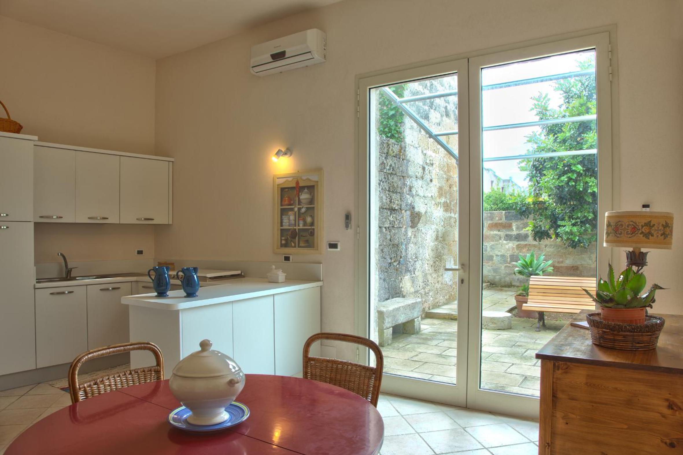 casa del Carrubo view 4