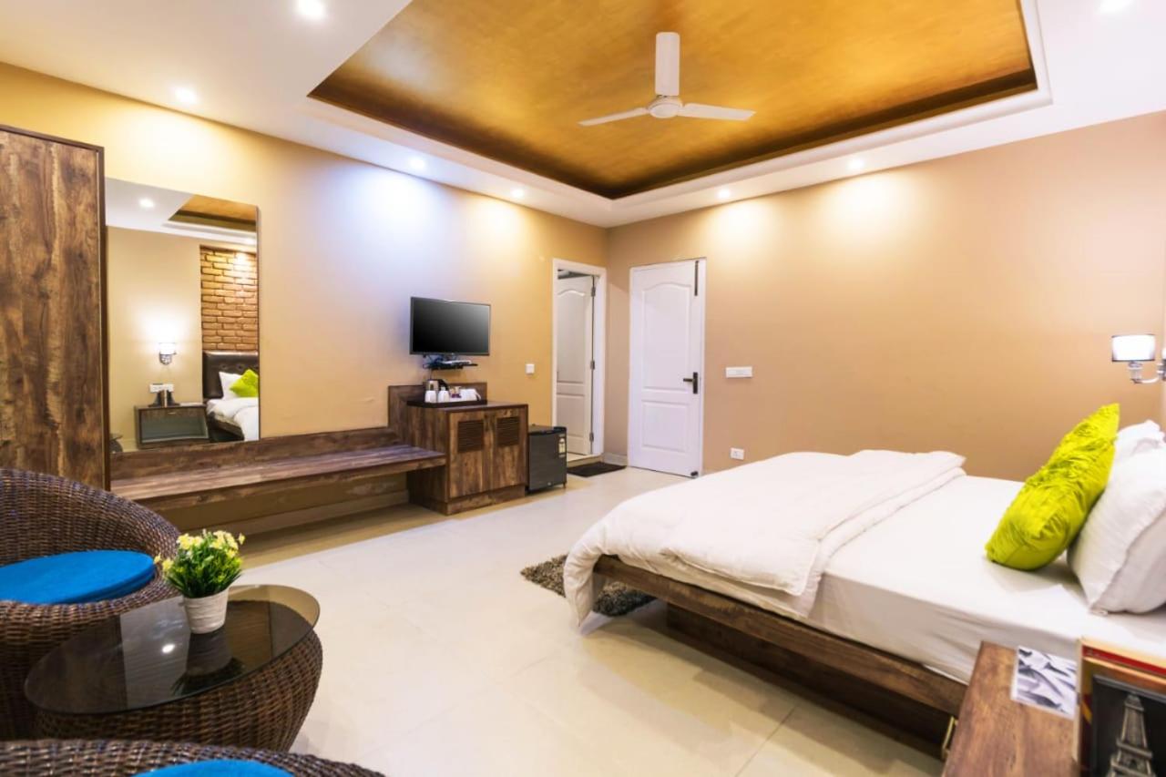 Nirvana Holiday Apartment