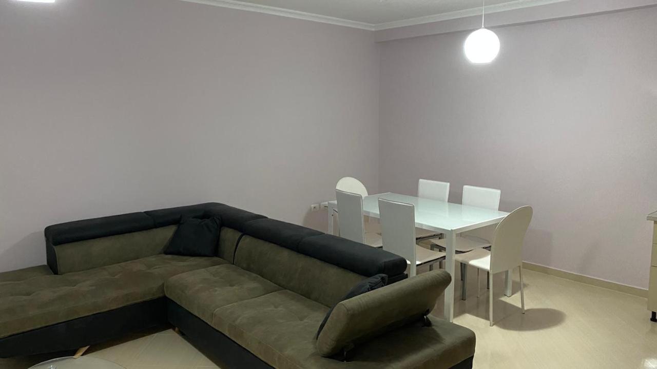 Ami Apartment