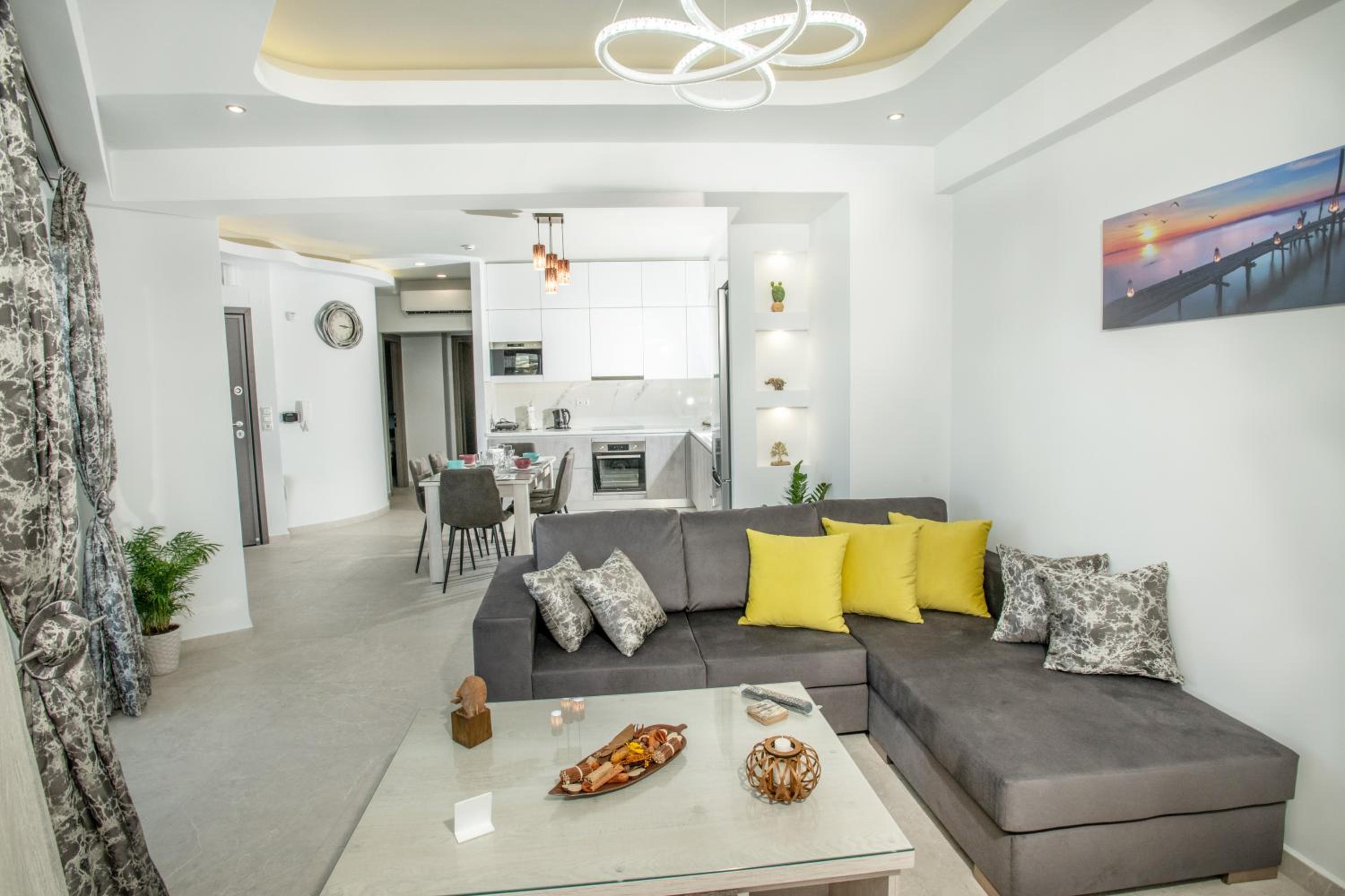 Elmaky Luxury Apartments — photo 5