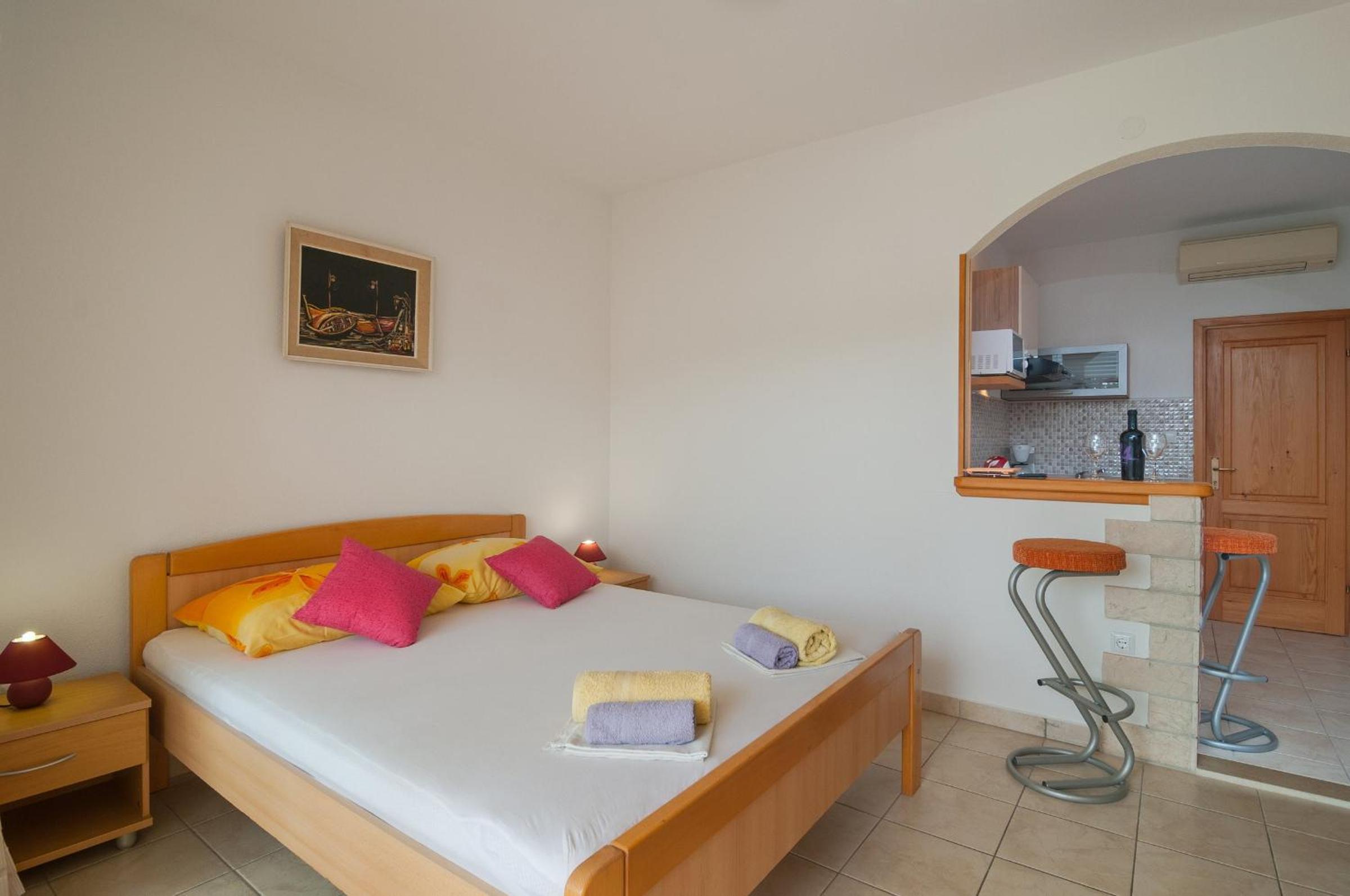 Apartments Molo Mare