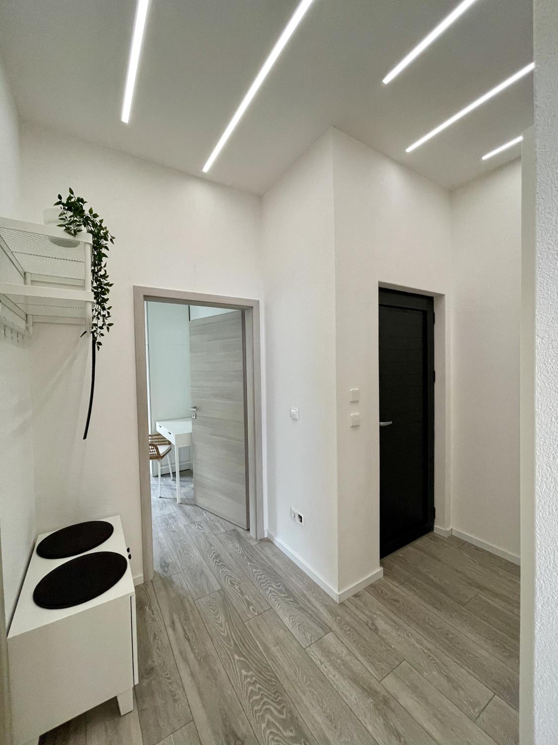 Lambda Holiday Apartments