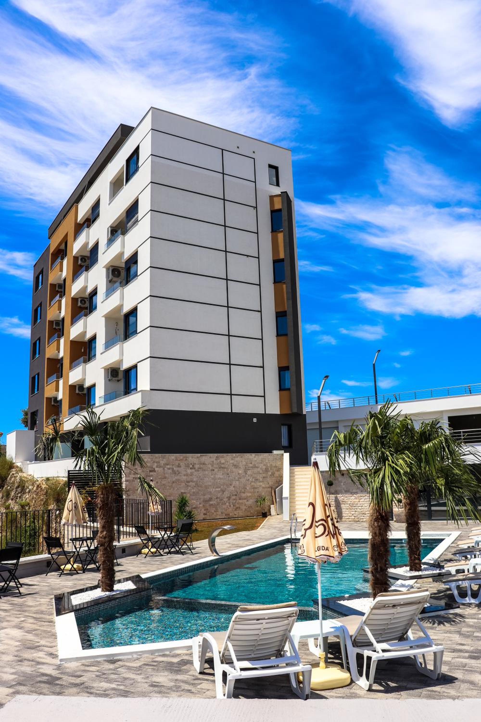 Eagles Apartments & Suites photo 1