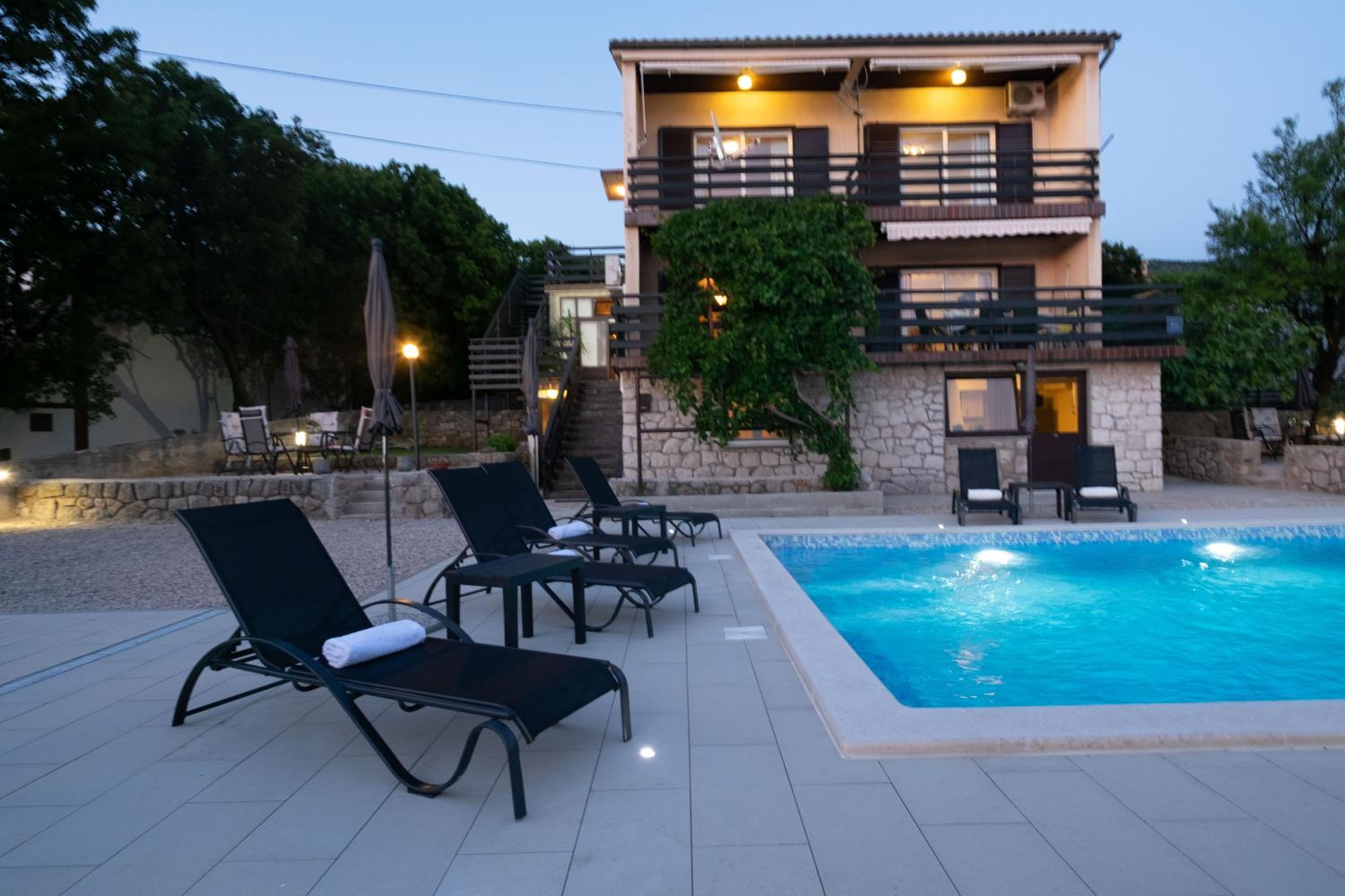 Apartments Mila view 3