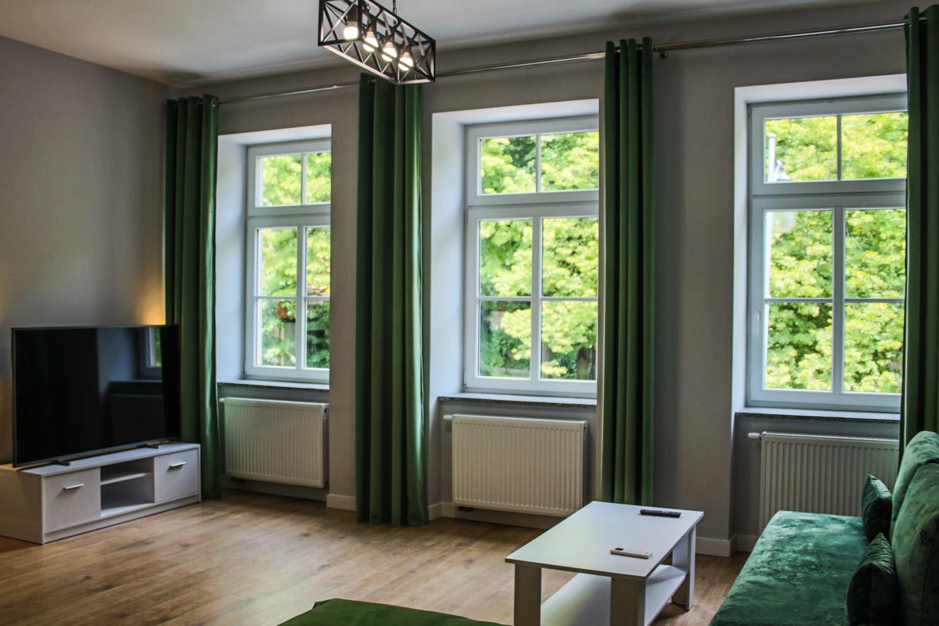 APARTAMENTY PRZY PARKU- Parking GRATIS!!!
