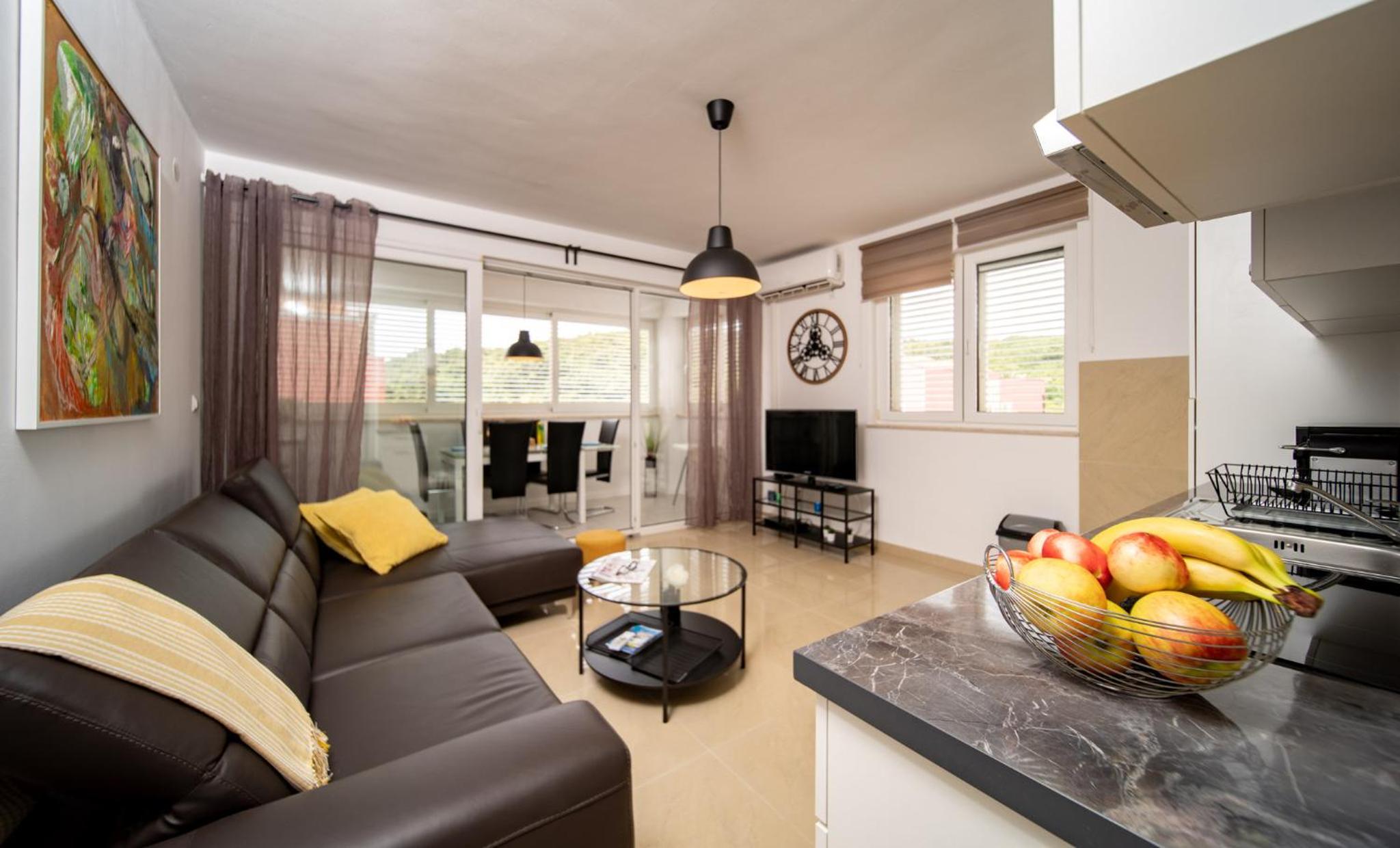 Apartman Dora view 5