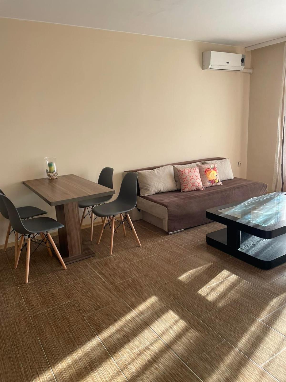 Rich-3 SP apartments